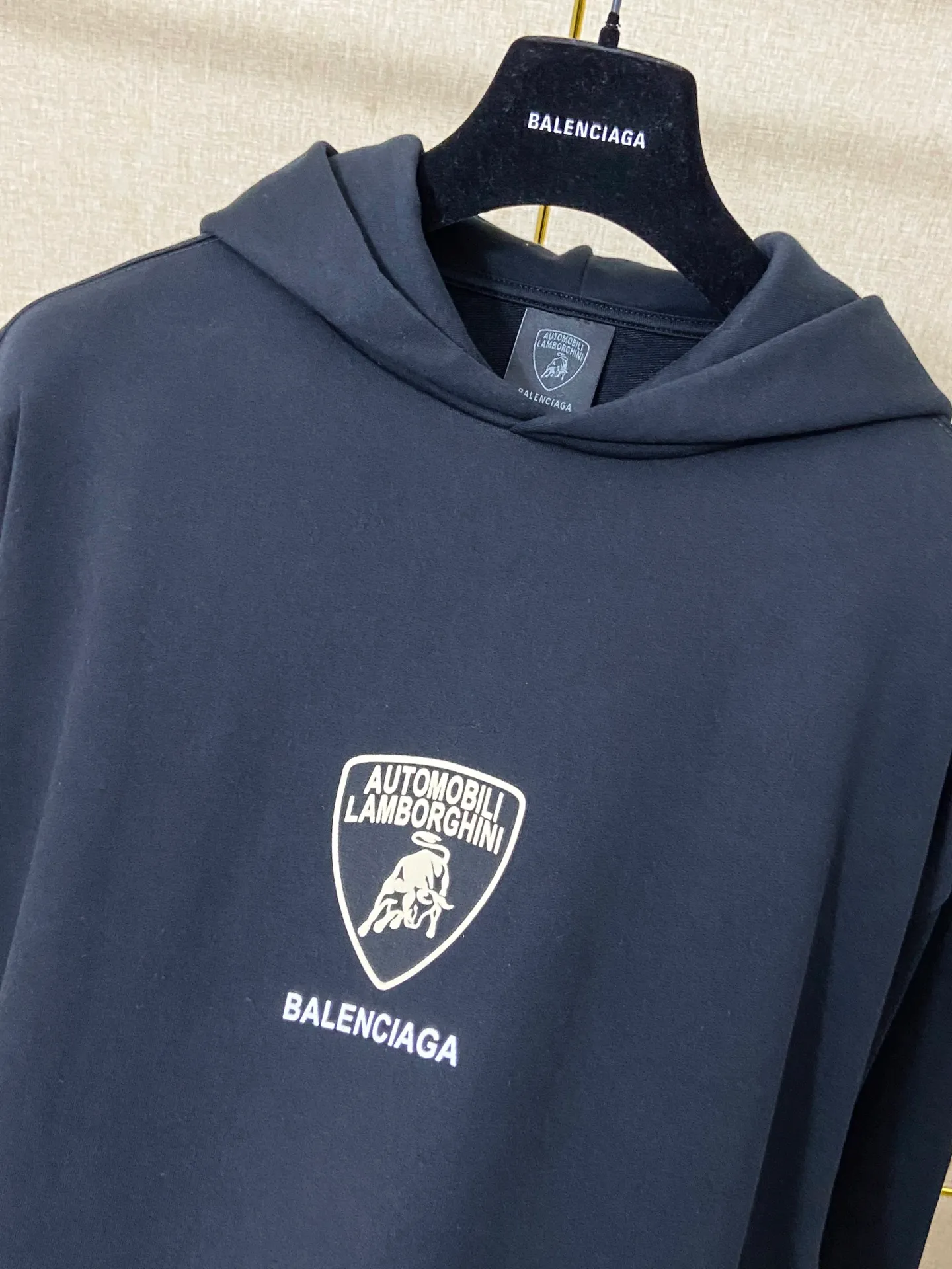 🅿️270 7192# Actual photo top version [[BALENCIA*GA] official website quality Paris new co-branded Lamborghini Lamborghini printed hooded sweatshirt OS version loose dropped shoulders Unisex Fabric: 480g 100% cotton terry sweatshirt Technology: front panel printing Garment washing Shaping solid color Color: black Size: XS S M L