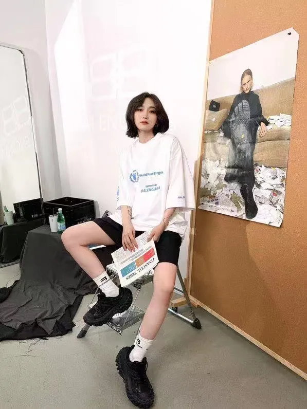 Model picture