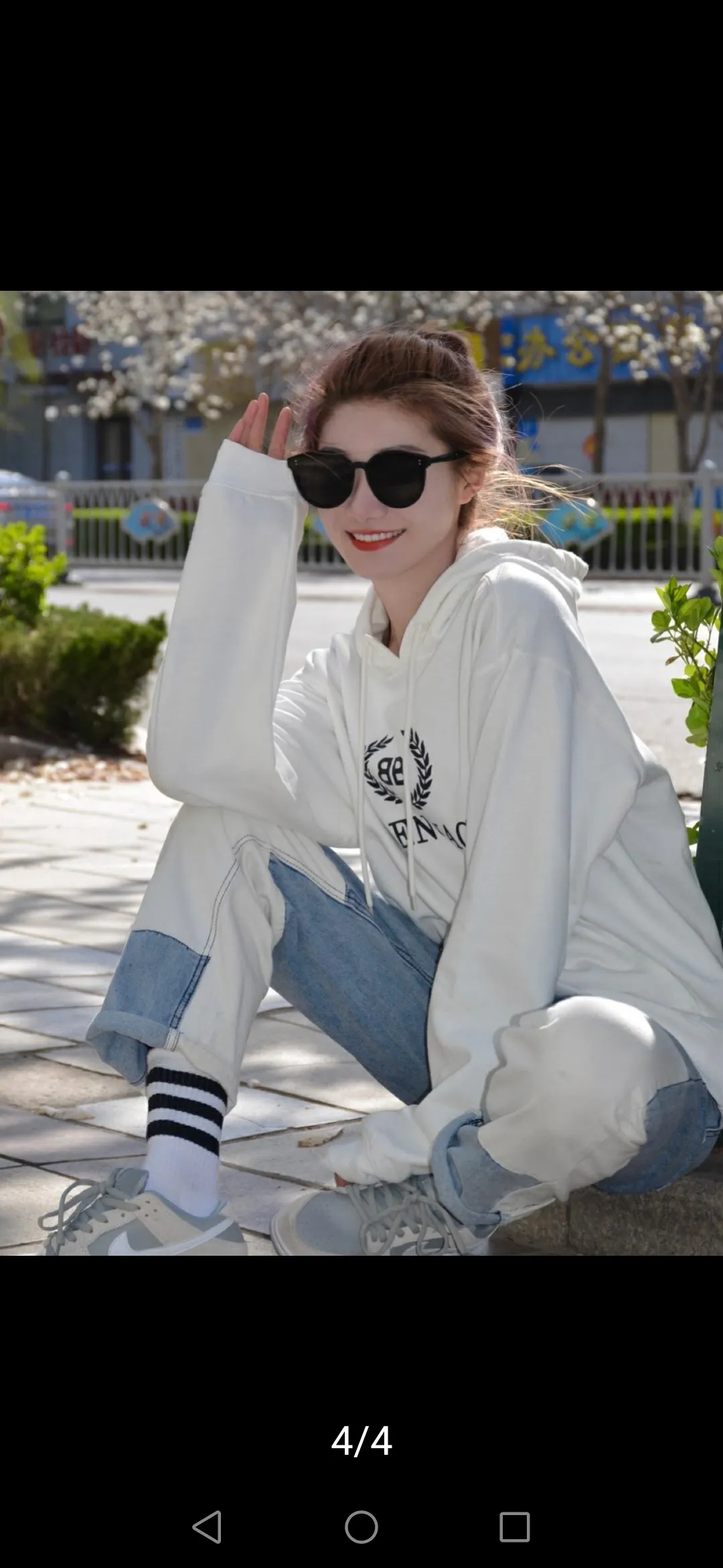 ♻️💯Reference model picture of the upper body❤️Spring and autumn style Balenciaga classic wheat ear hooded sweatshirt. Selected 480g cotton double yarn terry fabric, thick and textured, high-density knitting weaving technology, tight and elastic, extremely soft and skin-friendly, soft and delicate feel, no shrinkage or deformation, the upper body is crisp and stylish, different from the cheap soft couch fabrics with low weight and low count on the market.  Ultra-high-level workmanship, every detail shows a sense of luxury, and the original three-dimensional cutting process creates a perfect fit. The OS loose shoulder style accommodates all body types. It is a truly versatile style that looks slim and good-looking for both men and women.  The classic wheat ear letter printing on foam rubber has high fastness and will not crack or fall off. The classic pattern will never go out of style. There are many colors to choose from, and every color is beautiful!  Color: White Size: XS-L P:410