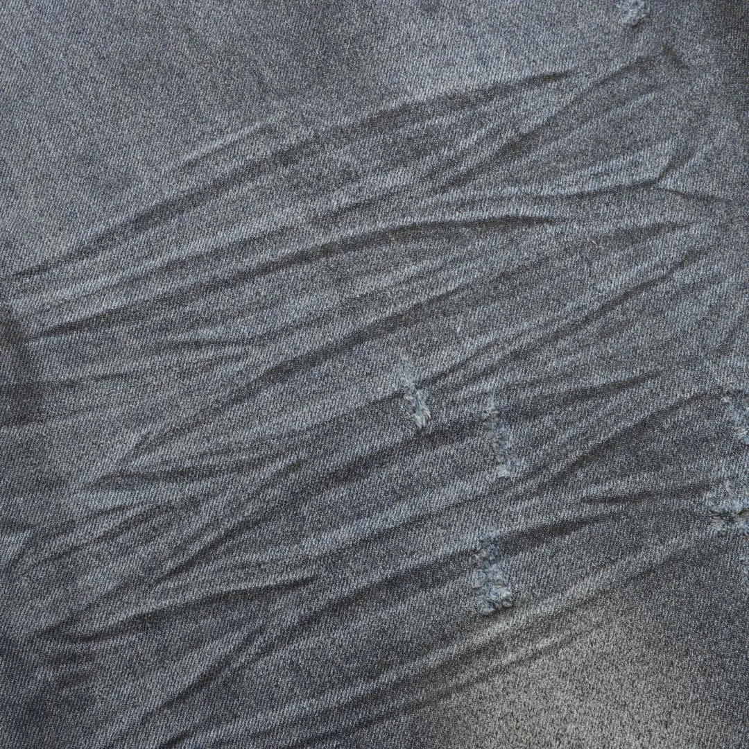 🅿️540 Balenciaga/Balenciaga Hidden stained and dirty ripped denim trousers. Custom-woven and custom-dyed raw denim and denim. The texture is very high-end! Double-layer fabric, custom-made camouflage twill cotton and comfortable texture fabric on the inside! Craftsmanship: embroidery, tearing, cutting, fraying, and a lot of damage. All are handmade by master workers, and they are restored one by one. The auxiliary materials and hardware are customized one-to-one. The loose version can be used by both men and women! Size: 28-34