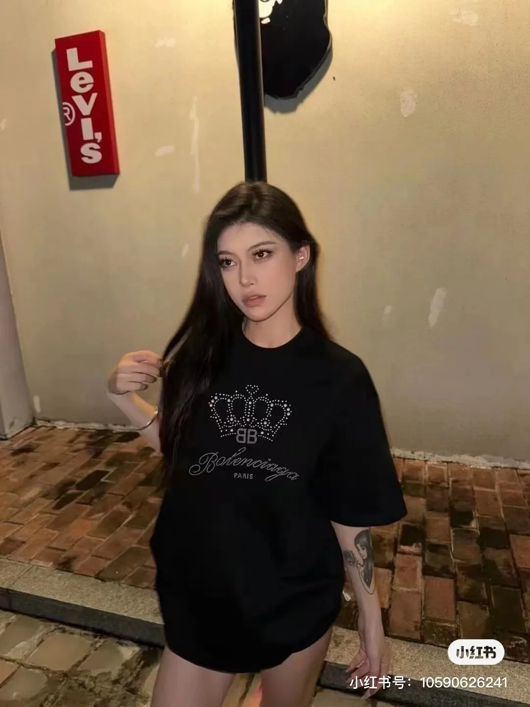 Model picture