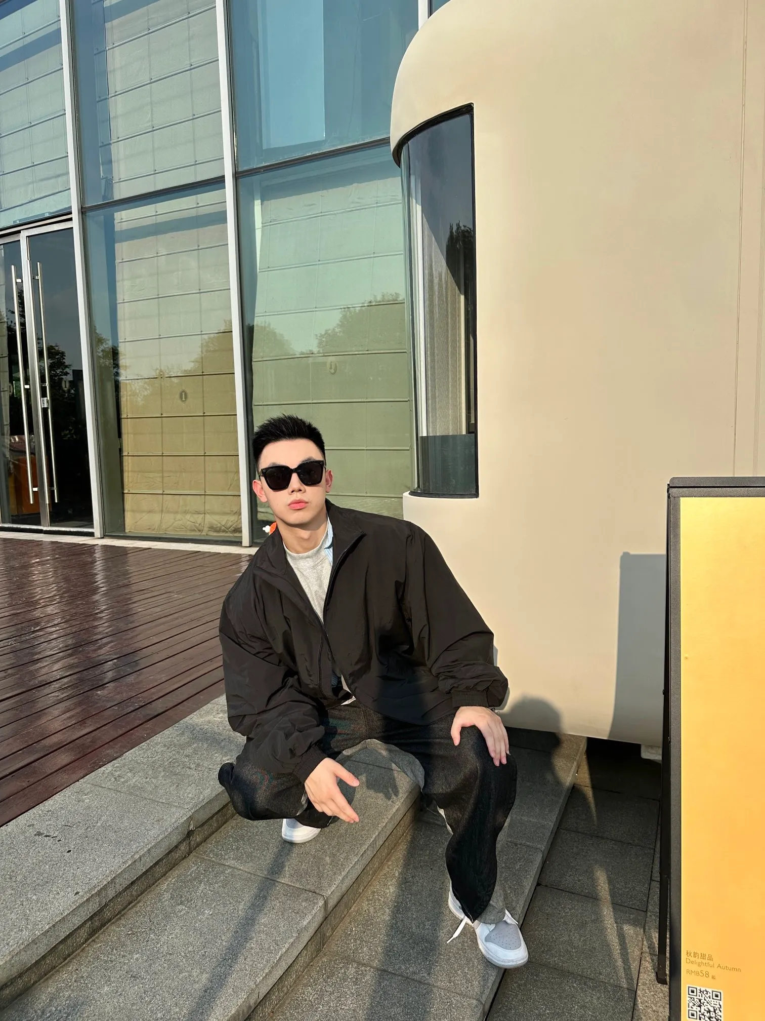 Model picture