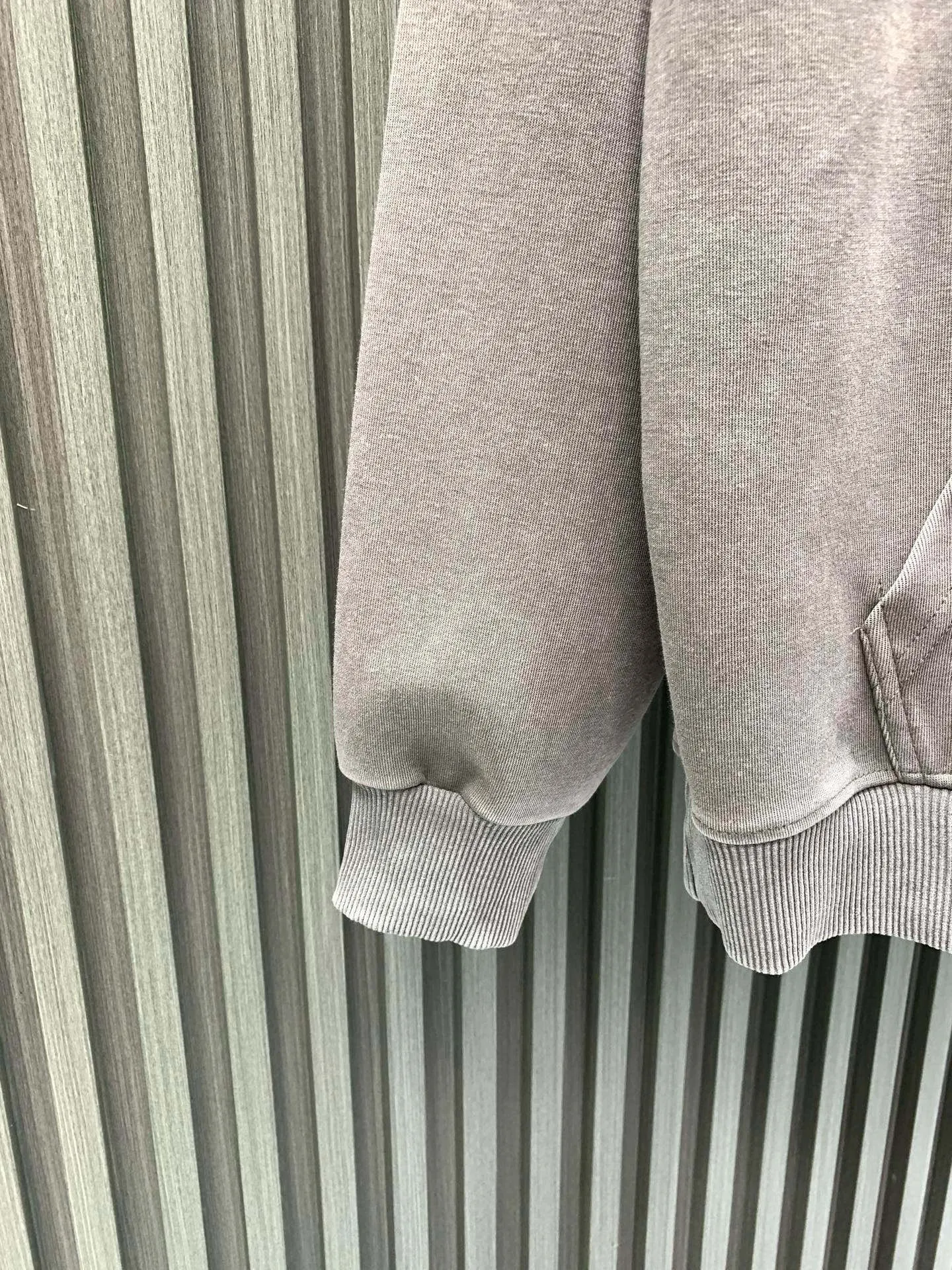 🅿️310 gray