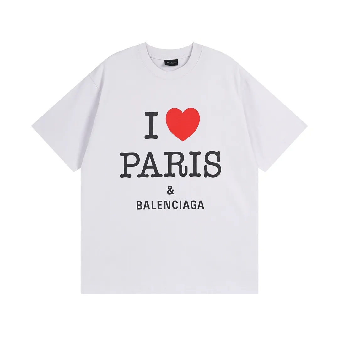 🅿️180 real photos [Top version. Official website quality] BALENCI*GA/Paris.SS24 latest model, front I Love Paris & Balenciaxx art printed short-sleeved T-shirt. Brick cabinet synchronization. Genuine product developed in the first time, happy to print and compare! The fabric is made of Paris ZP custom-woven and dyed cotton double yarn. Weighing 260 grams, the cloth surface is clean. The cloth pattern is clear, soft and comfortable. The threads are dyed with no color difference. The printing uses environmentally friendly imported materials. The letters are clear and the effect is three-dimensional. The version adopts OS loose shoulder design. Same style for men and women. Code: BL223395 Color: off-white, black, floral gray Size: XS S M L