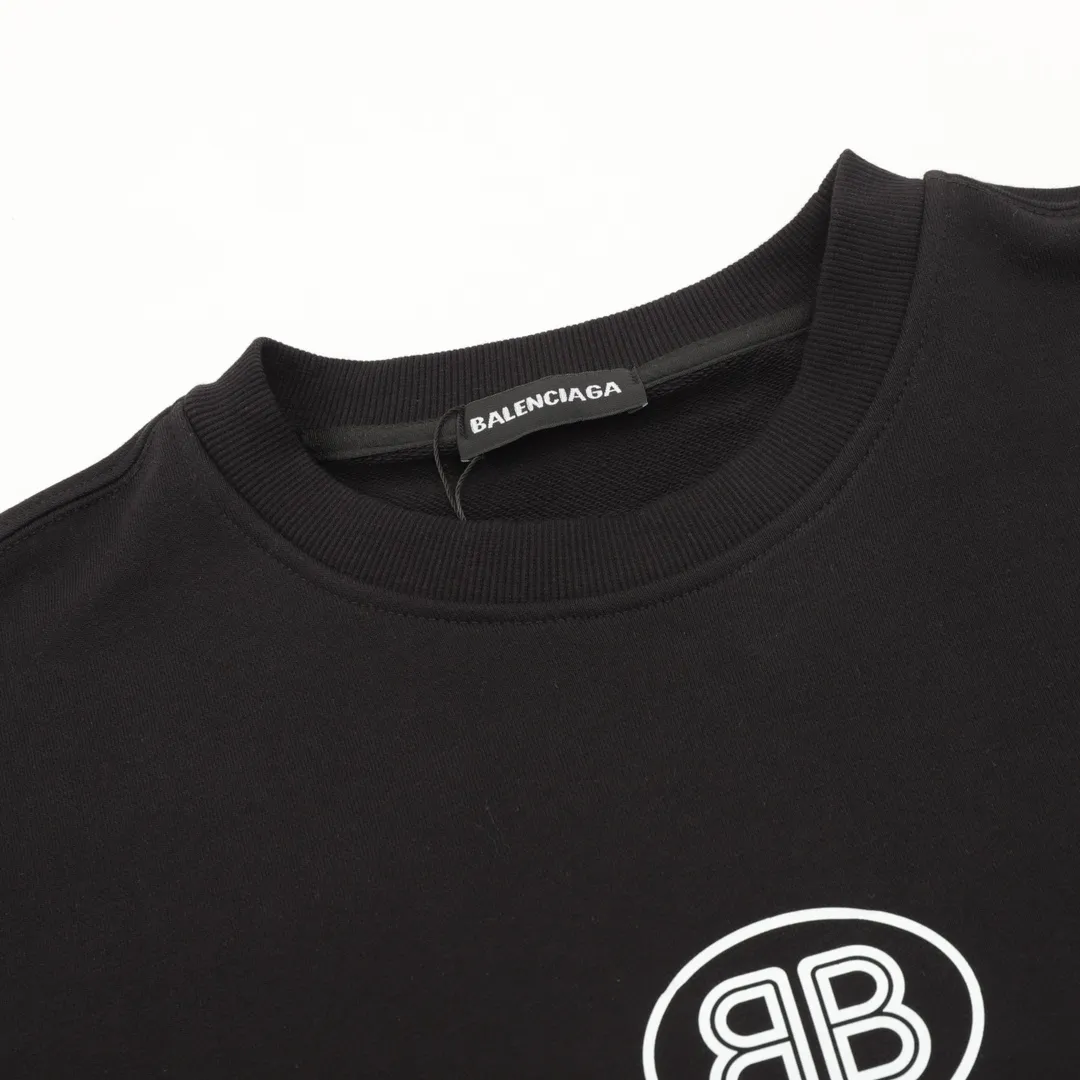 🅿️500 Balenciaga 25FW Poker letter round neck sweatshirt 480g high-grade combed cotton fabric Counter collar label Purchasing grade white thick plate hang tag Original hanging grain Three-dimensional foam printing on the front and back Strong sense of layering Same style for men and women Couple style Oversize version Loose Size: S-XL