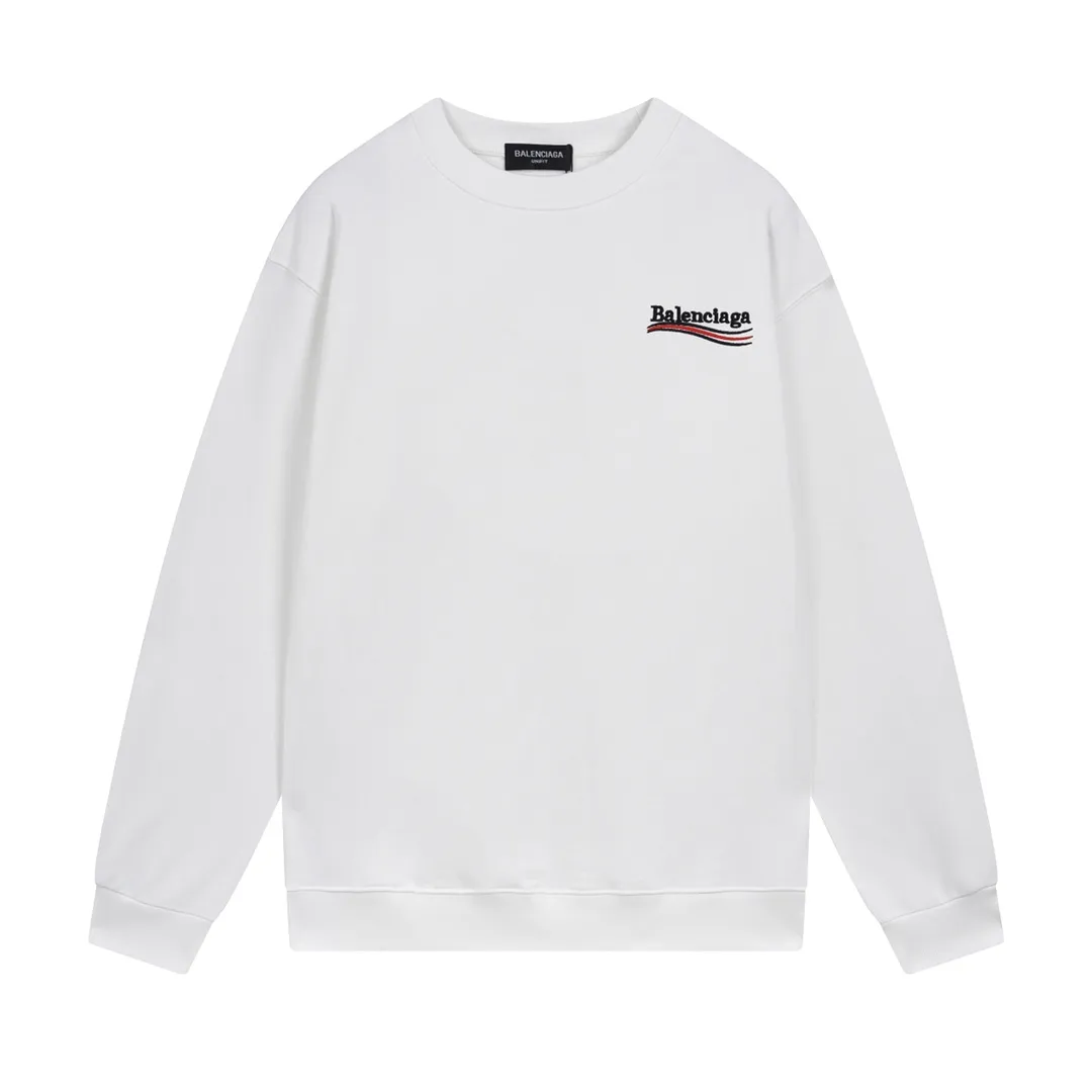 🅿️240 Detailed picture [Top version. Official website quality] BALENCI*GA/Paris #Classic style. Coke embroidered round neck sweatshirt. The fabric is made of Paris ZP custom-woven and dyed cotton sweatshirt. The weight is 450 grams. The cloth surface is clean. The cloth pattern is clear, soft and comfortable. The threads are dyed with no color difference. The classic pattern embroidery uses an imported embroidery machine, and the embroidery thread color is embroidered according to the original color. It is produced according to the pictures in the Jubie market. The letters are clear. The three-dimensional effect is strong. The version adopts the OS loose shoulder version. The same style for men and women. Coding: BL235565 Color: black, white, dark gray, blue, off-white Size: XS S M L