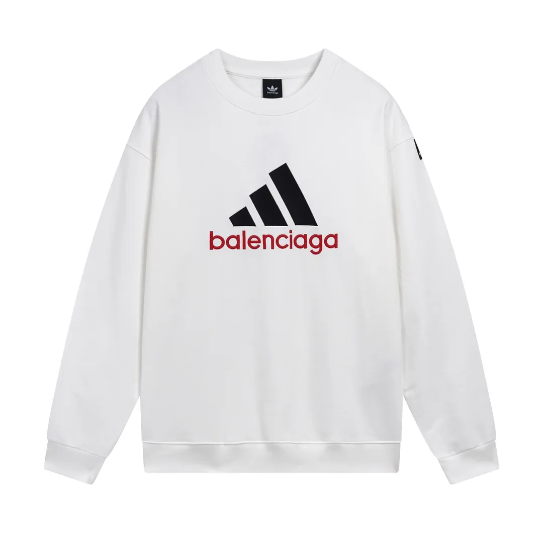 🅿️260 Detailed Picture [Top version. Official website quality] BALENCI*GA/Paris co-branded Adidas round neck sweatshirt with classic LOGO combination embroidery on the front. The fabric of the brick cabinet synchronization is made of Paris ZP custom-woven and dyed cotton sweatshirt, with a weight of 450 grams. The cloth surface is clean. The cloth pattern is clear, soft and comfortable. It has good color fastness and is not easy to change color. The threads are dyed with no color difference. The classic letter LOGO embroidery is embroidered using imported Tajima embroidery machine. The lines are clear and the effect is three-dimensional. Restored brick cabinets. The version adopts OS loose shoulder design. Same style for men and women. Code: BL235569 Color: white, black Size: XS S M L