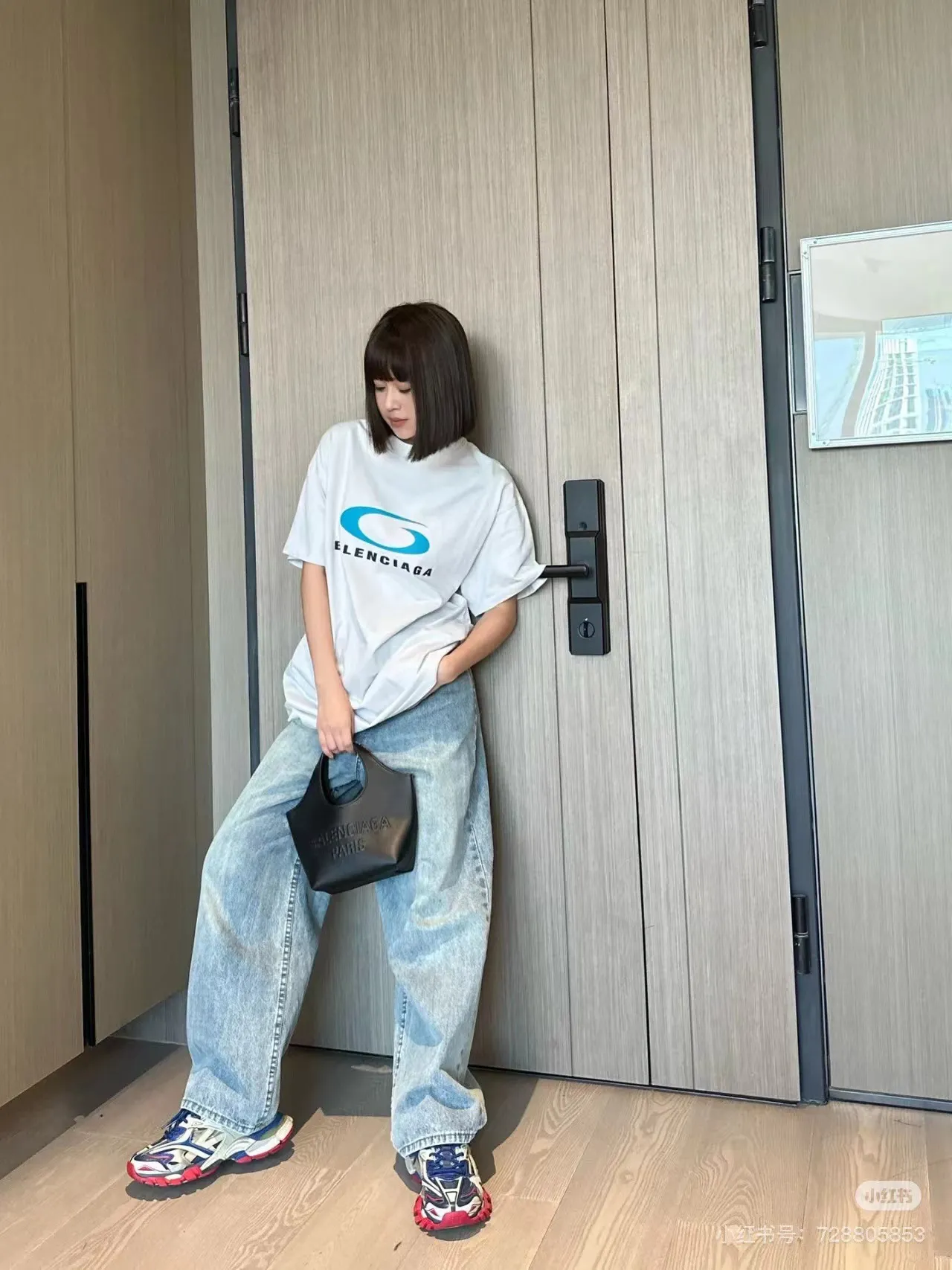 Model picture