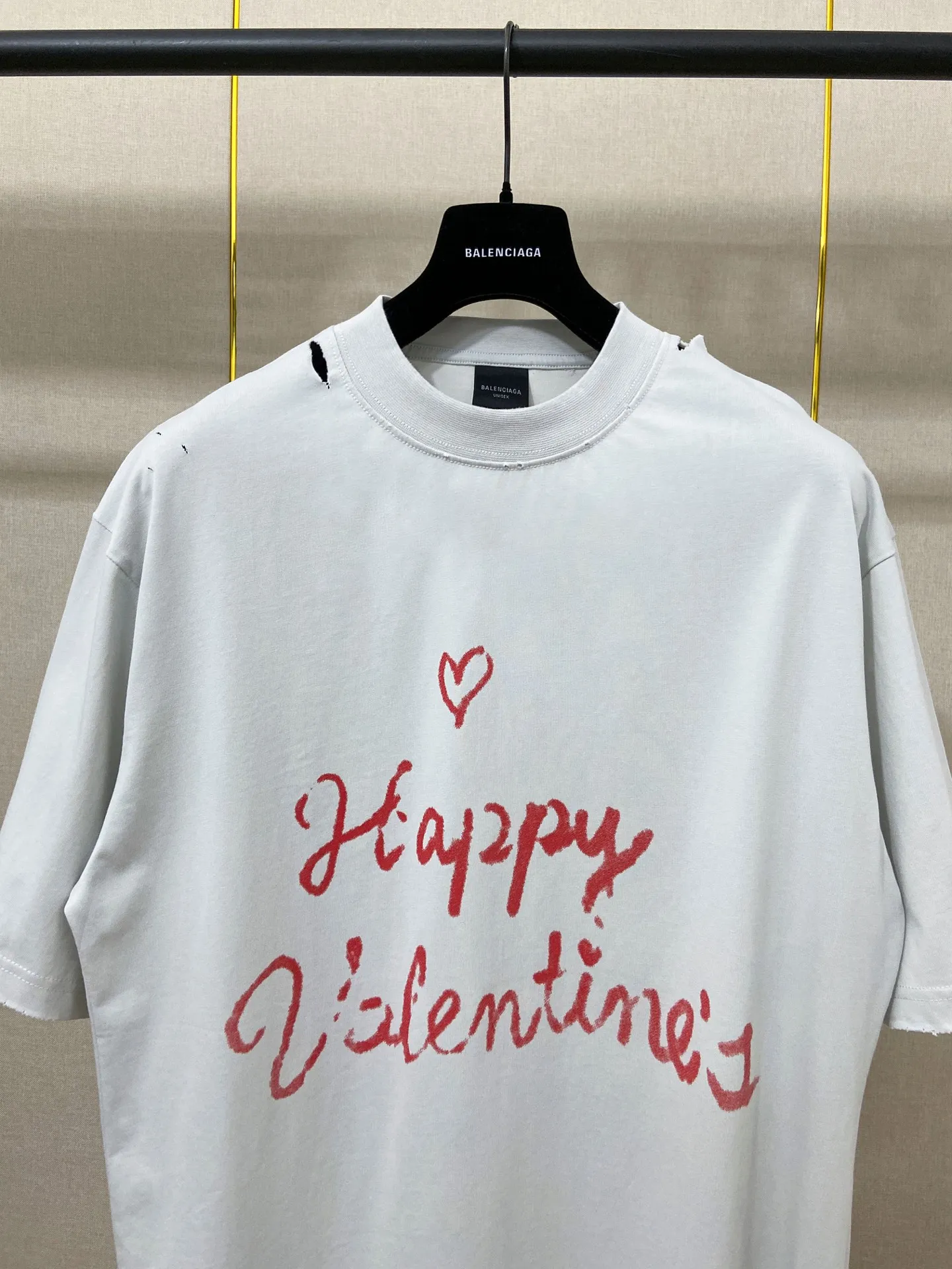 🅿️180 9189# Actual photo top version [[BALENCIA*GA] official website quality Paris's new Chinese Valentine's Day limited edition short-sleeved T-shirt OS version loose dropped shoulders Uniform style for men and women Fabric: 260g 100% cotton double yarn Technology: front and back digital direct printing Garment wash worn distressed fixed color Color: washed black off-white Size: XS S M L