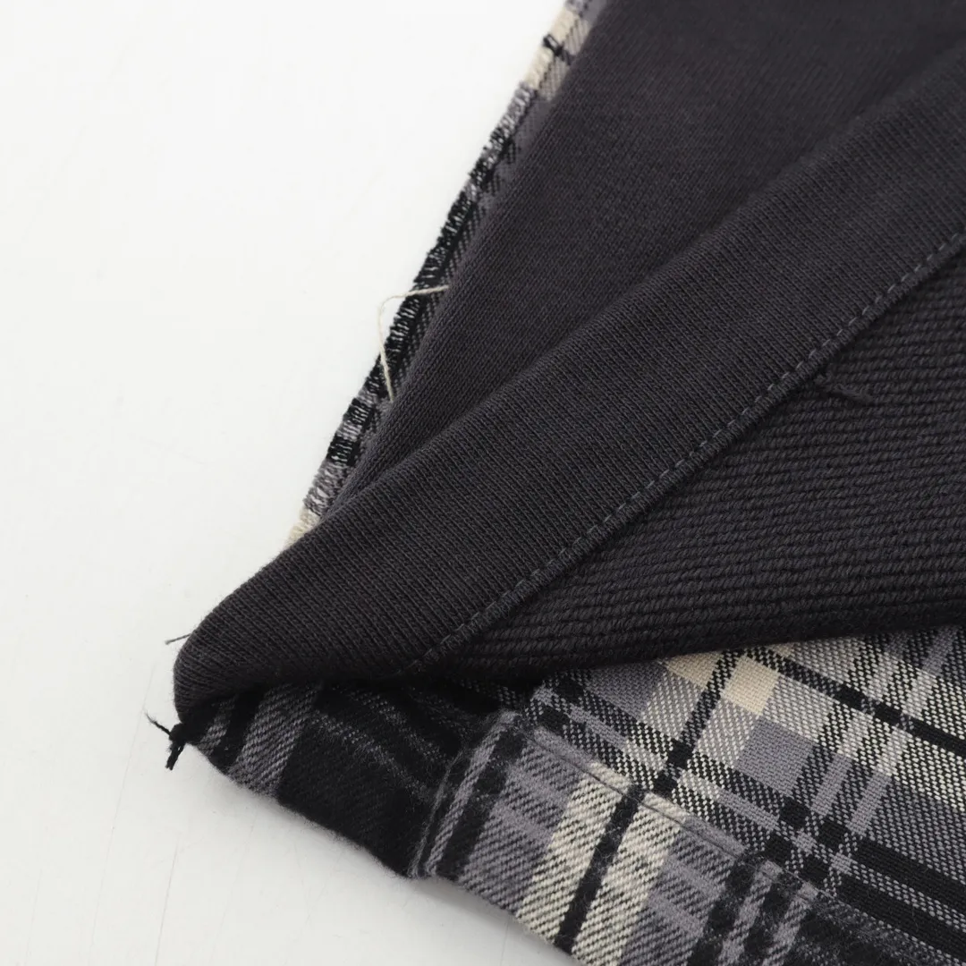 🅿️700 Balenciaga plaid spliced ​​trousers 🔥Top version🔥Balenciaga plaid fabric spliced ​​pure cotton terry black pattern gray sweatshirt fabric. Washed and nostalgic. Soft feel. Loose version. Versatile trousers. Same style for men and women. Size: XS-L