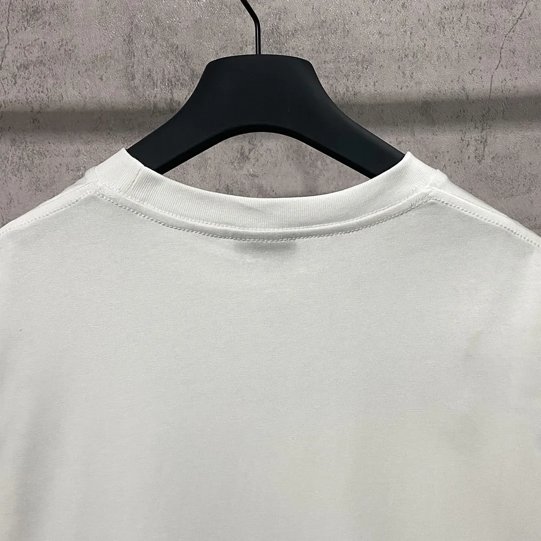 🅿️160 9118# Real photos Top version [[BALENCIA*GA] official website quality Paris' new no-traffic theme series crackle print short-sleeved T-shirt OS version Loose dropped shoulders Unisex fabric: 260g 100% cotton double yarn Process: crack print on front and rear panels Garment wash Shape solid color Color: black white Size: XS S M L