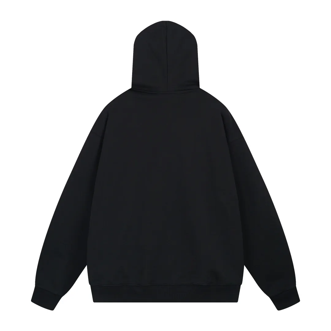 🅿️300 real photos [Top version. Official website quality] BALENCI*GA/Paris. 2024 limited edition. 520 limited edition WI-FI catwalk style printed hooded sweatshirt, synchronized with brick cabinets. Developed genuine product in the first time, enjoy printing and comparison! The fabric is made of Paris ZP custom-woven and dyed cotton sweatshirt. Weighing 460 grams, the cloth surface is clean. The cloth pattern is clear, soft and comfortable. The threads are dyed with no color difference. The printing uses environmentally friendly imported materials. The letters are clear and the effect is three-dimensional. The version adopts OS loose shoulder design. Same style for men and women. Code: BL238915 Color: black, off-white Size: XS S M L