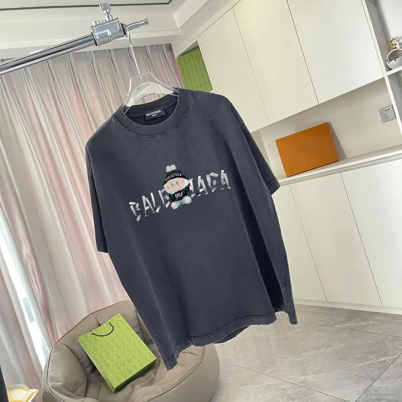 🅿️190 BALENCI*GA Paris 2025 summer new style, washed, distressed, spray-painted, personalized letter logo printing, customized fabric 320g, short-sleeved T-shirt, same style for men and women, size: S M L XL XXL five codes, color: black, white, gradient black, gradient red