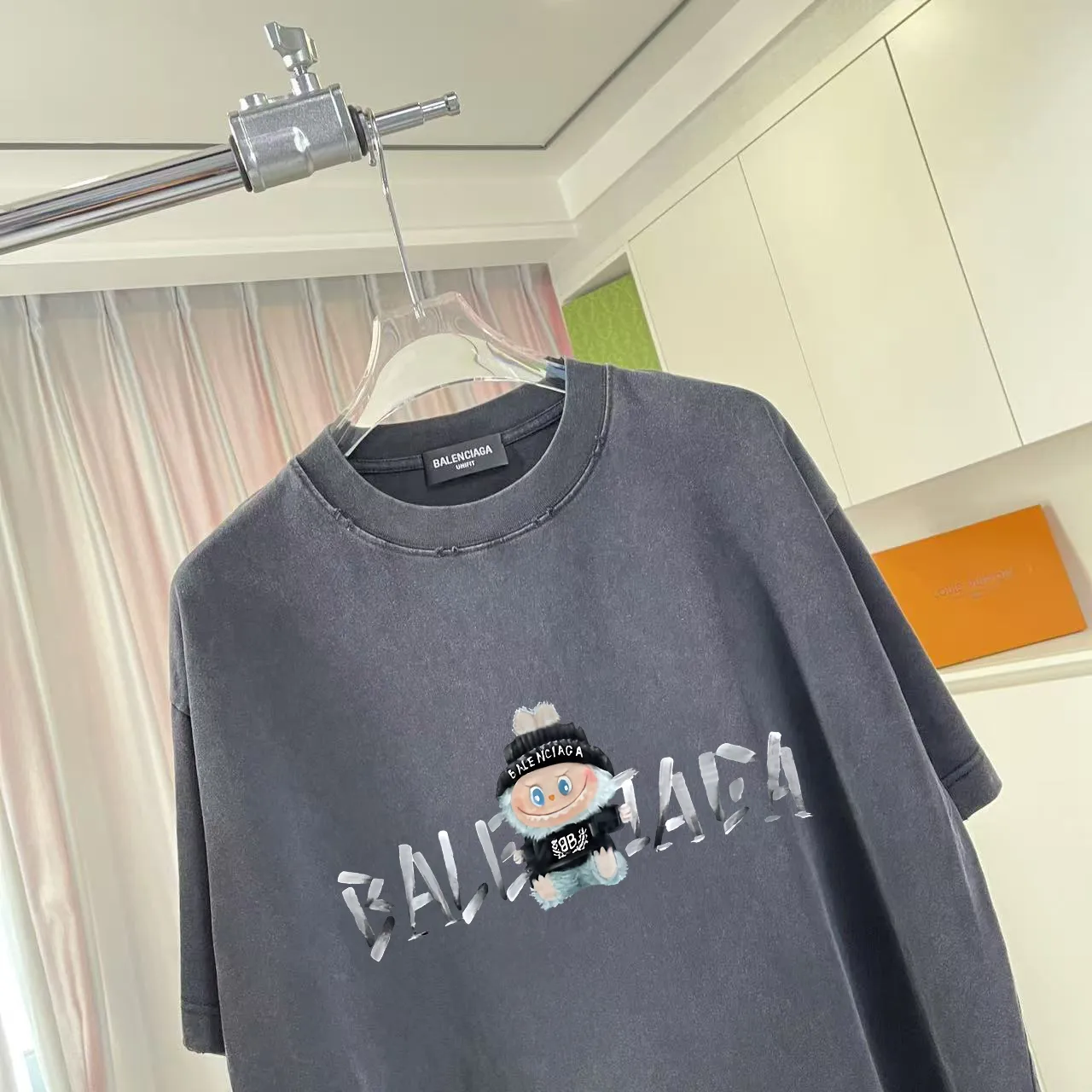 🅿️190 BALENCI*GA Paris 2025 summer new style, washed, distressed, spray-painted, personalized letter logo printing, customized fabric 320g, short-sleeved T-shirt, same style for men and women, size: S M L XL XXL five codes, color: black, white, gradient black, gradient red