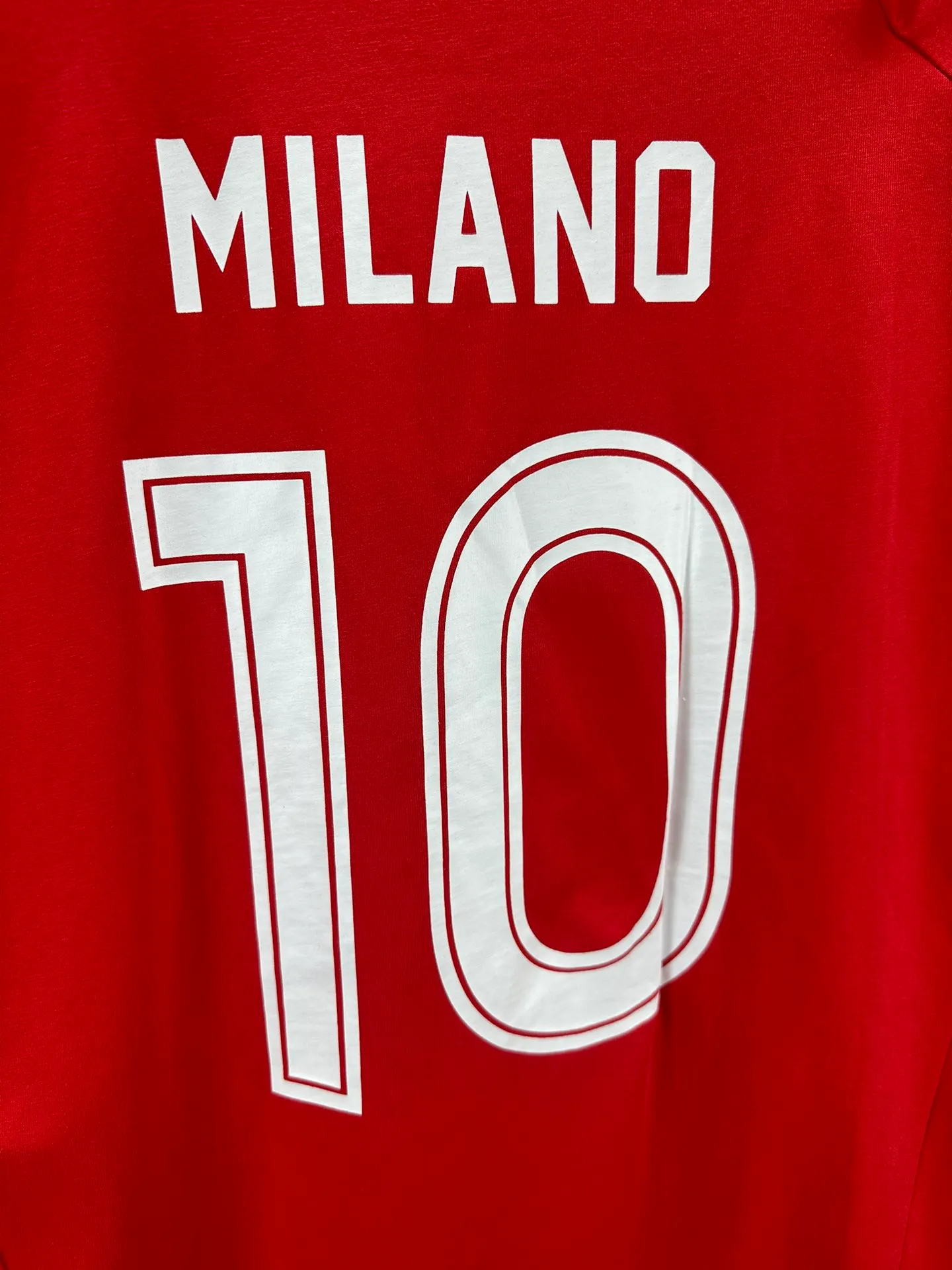 🅿️340 - BALENCI*GA Paris Manchester United co-branded football No. 10 embroidery printed long sleeves, the fabric is made of Paris custom-woven and dyed double-yarn pure cotton fabric. The weight is 280g. The thread is custom-woven and dyed without color difference. The front and rear panels use imported glue screen printing technology + the front and left sleeves use imported Tajima embroidery machine matte light heavy embroidery technology, two high-temperature shaping washes, os dropped shoulders, loose version, same style for men and women! ! -Color: black pink white red fluorescent green -SIZE: XS S M L style number 8606#