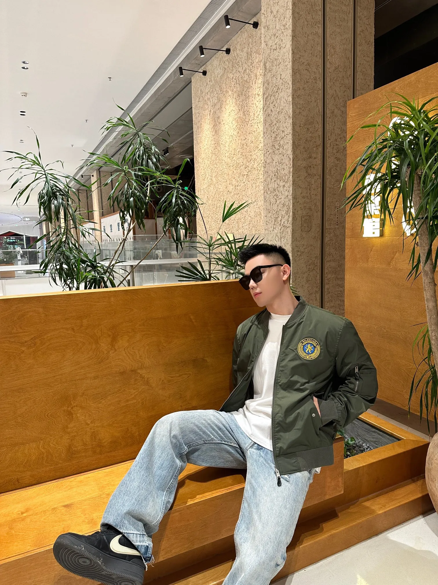 Model picture