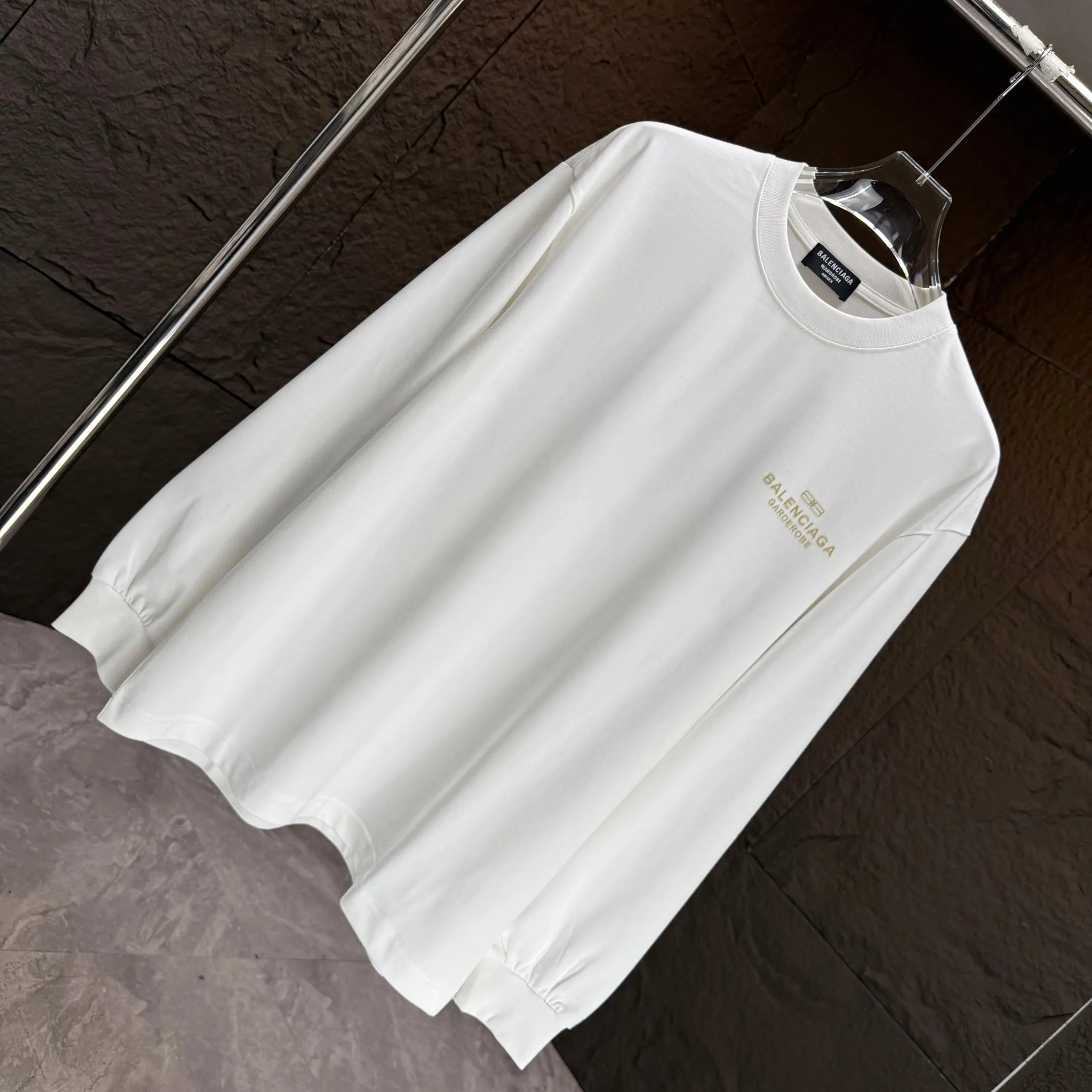 🅿️240 BALENC* Paris* 2025 autumn and winter new thick long-sleeved T-shirt 320g pure cotton letter logo flocking Color: black white night blue code number: S M L XL