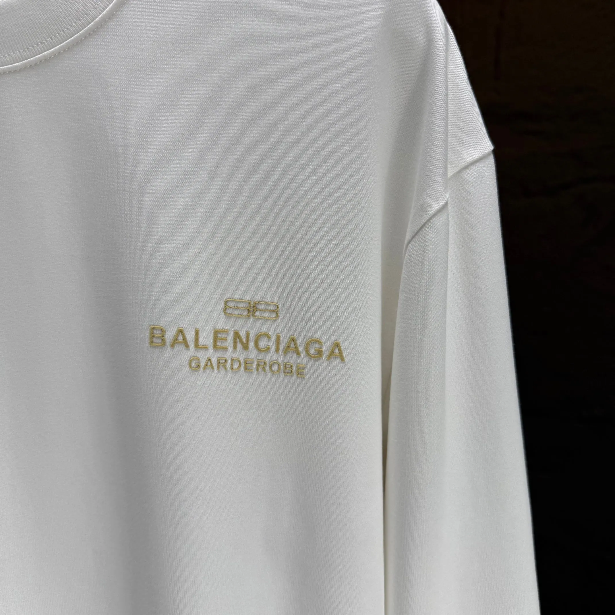 🅿️240 BALENC* Paris* 2025 autumn and winter new thick long-sleeved T-shirt 320g pure cotton letter logo flocking Color: black white night blue code number: S M L XL