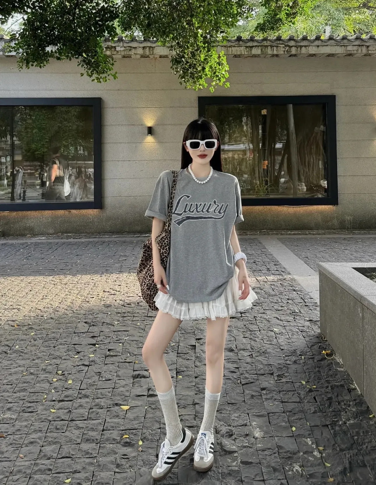 Model picture