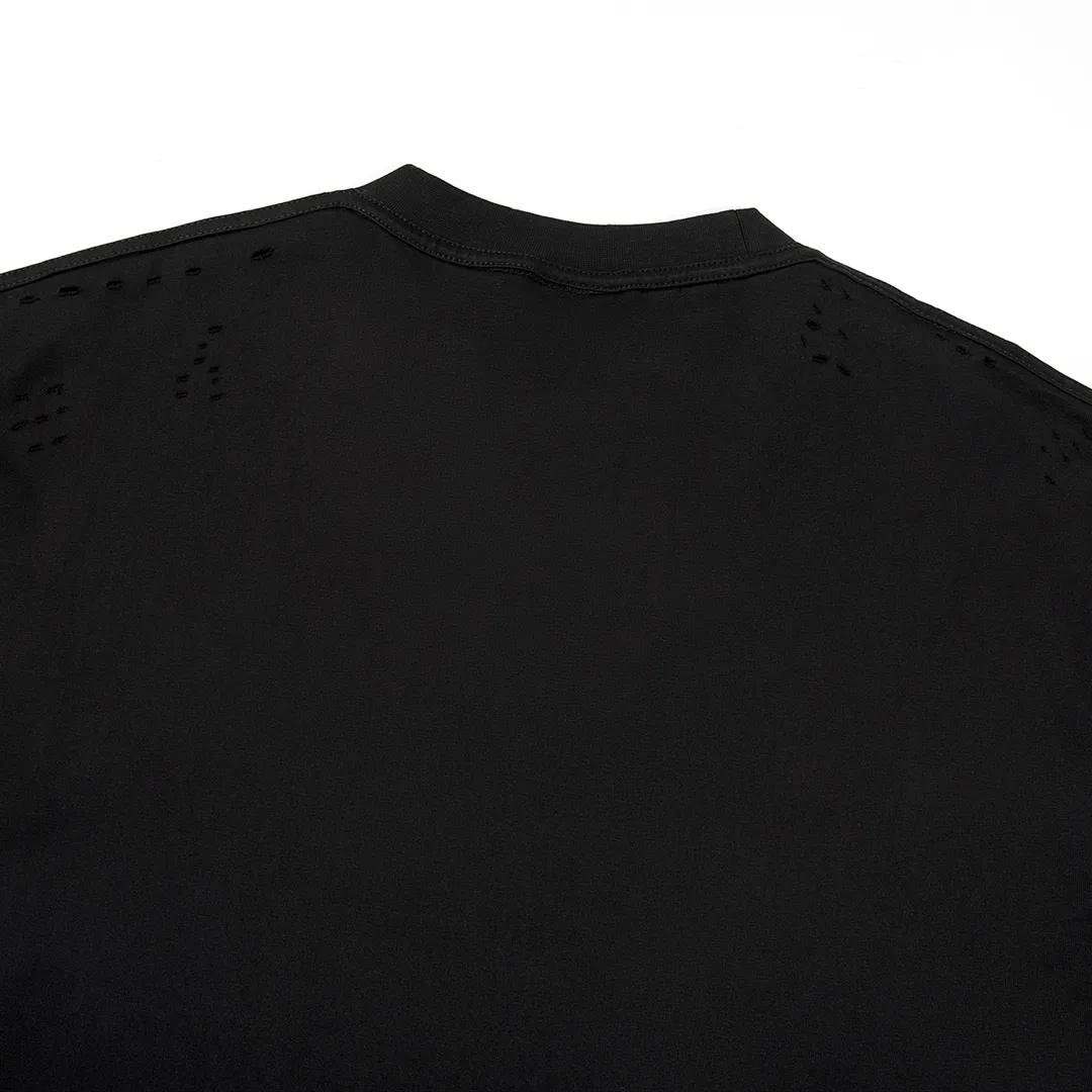 🅿️170 9135# Detailed picture Top version [[BALENCIA*GA] Official website quality Paris new joint Antwerp Castle series reverse stitched short-sleeved T-shirt OS version Loose dropped shoulders Unisex fabric: 260 grams 100% cotton double yarn Process: front panel printing reverse stitching garment wash worn worn styling solid color Color: black Size: XS S M L