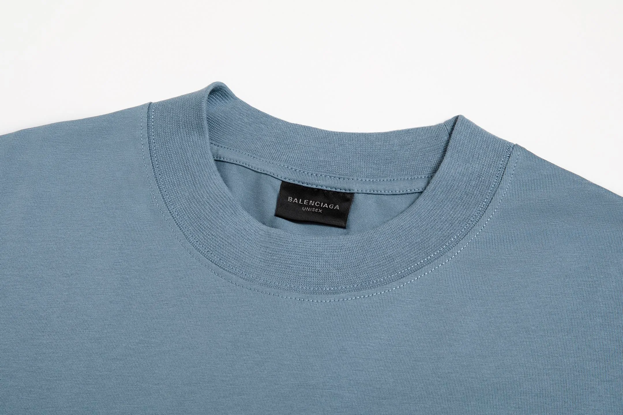 🅿️180 9201# Detail picture Top version [[BALENCIA*GA] official website quality Paris new front and back letter embroidery tape taped short-sleeved T-shirt OS version loose dropped shoulders Unisex fabric: 260 grams 100% cotton double yarn Technology: front and rear embroidery front and rear taping garment wash shaping solid color Color: black white blue floral gray Size: XS S M L