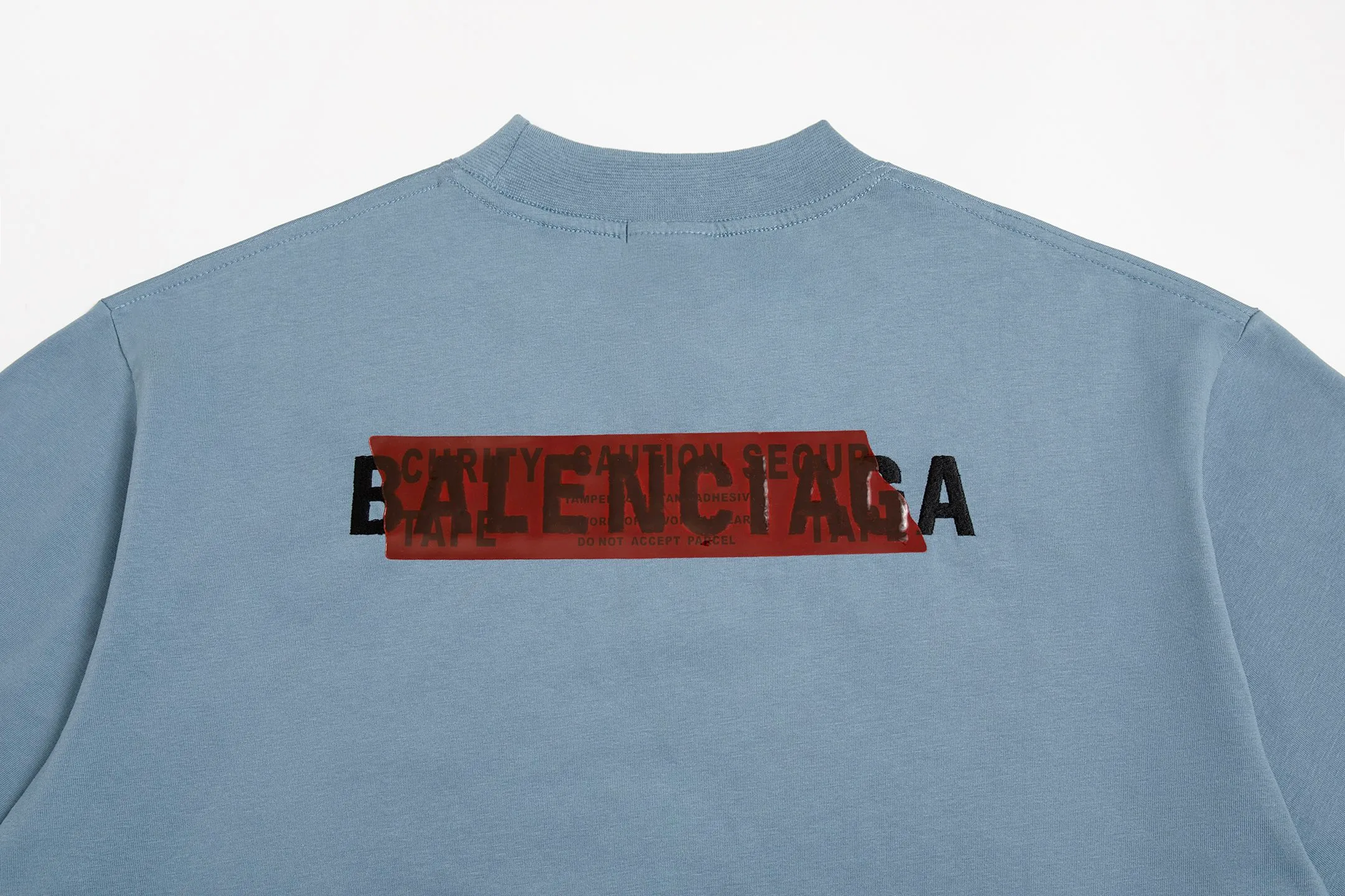 🅿️180 9201# Detail picture Top version [[BALENCIA*GA] official website quality Paris new front and back letter embroidery tape taped short-sleeved T-shirt OS version loose dropped shoulders Unisex fabric: 260 grams 100% cotton double yarn Technology: front and rear embroidery front and rear taping garment wash shaping solid color Color: black white blue floral gray Size: XS S M L