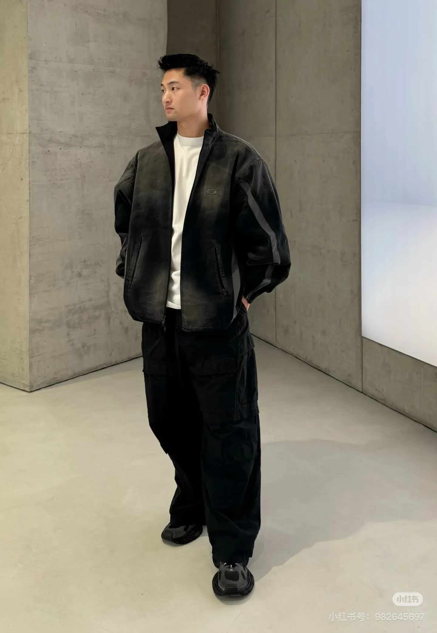 Model picture