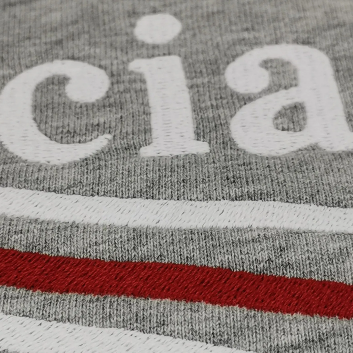 Supplementary details - the top tested version of Balenciaga BALENCIAGA Cola Malone embroidered print male and female couple star's same style autumn and winter pure cotton hoodie hooded sweatshirt. Three colors are available, ensuring the same fabric as the original version, no color difference! Customized dyeing in a package! INS, Xiaohongshu’s popular style, classics that never fade away! The king of orders in Spain, the fried chicken is highly recommended! 480% pure cotton terry fabric, comfortable and warm! Full of drape! The printing uses Tajima embroidery machine imported from Japan, which is known as the fighter among embroidery machines. The embroidery is meticulous, with no threads or skipped threads, the printing and embroidery are full and fine, and the letter spacing is consistent with ZP! Wearing it gives you full confidence and peace of mind! The labels and washes are all correct! On behalf of G at the same level! Consistent packaging at the counter! Size: XS-L Color: Purple light gray white gray P:450