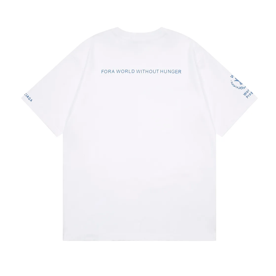 🅿️170 Detailed picture [Top version. Official website quality] BALENCIAGA/Balenciaga WFP4044 World Food Agency charity limited edition #short-sleeved T-shirt. The fabric is made of Paris ZP custom-woven and dyed cotton double yarn. Weighing 260 grams, the cloth surface is clean. The cloth pattern is clear, soft and comfortable. The ribbing is dyed with no color difference. The classic pattern printing uses environmentally friendly imported glue and precision stencils. The letters are clear. No burrs. The three-dimensional effect is strong. The version adopts the OS loose shoulder version. The same style for men and women. Coding: BL223030 Color: white, black, coffee Size: XS S M L