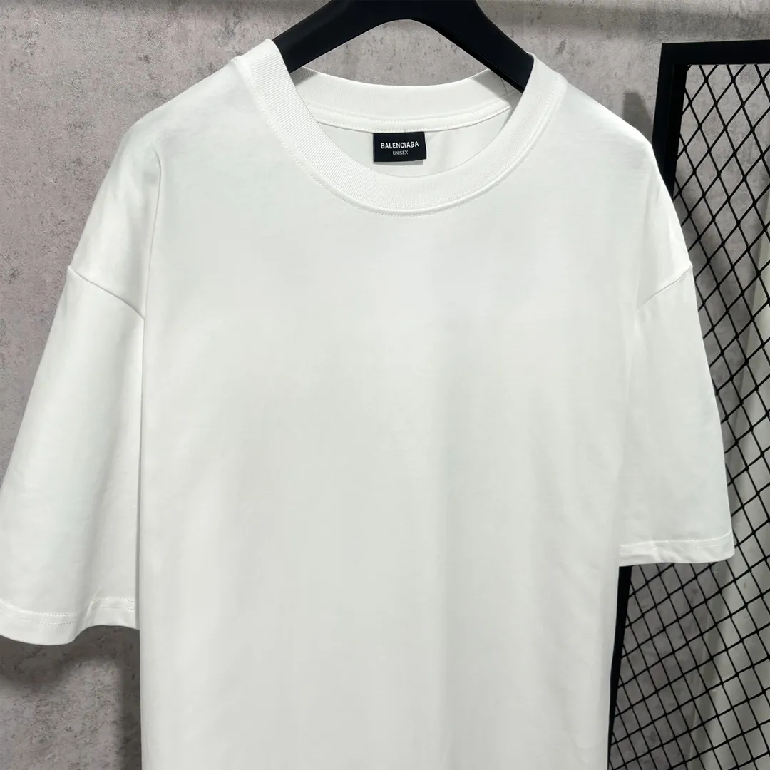 🅿️160 9105# Real shot top version [[BALENCIA*GA] official website quality Paris new classic letter back panel printed short-sleeved T-shirt OS version loose dropped shoulders Unisex fabric: 260g 100% cotton double yarn Process: back panel printing Garment wash Shape solid color Color: black white Size: XS S M L