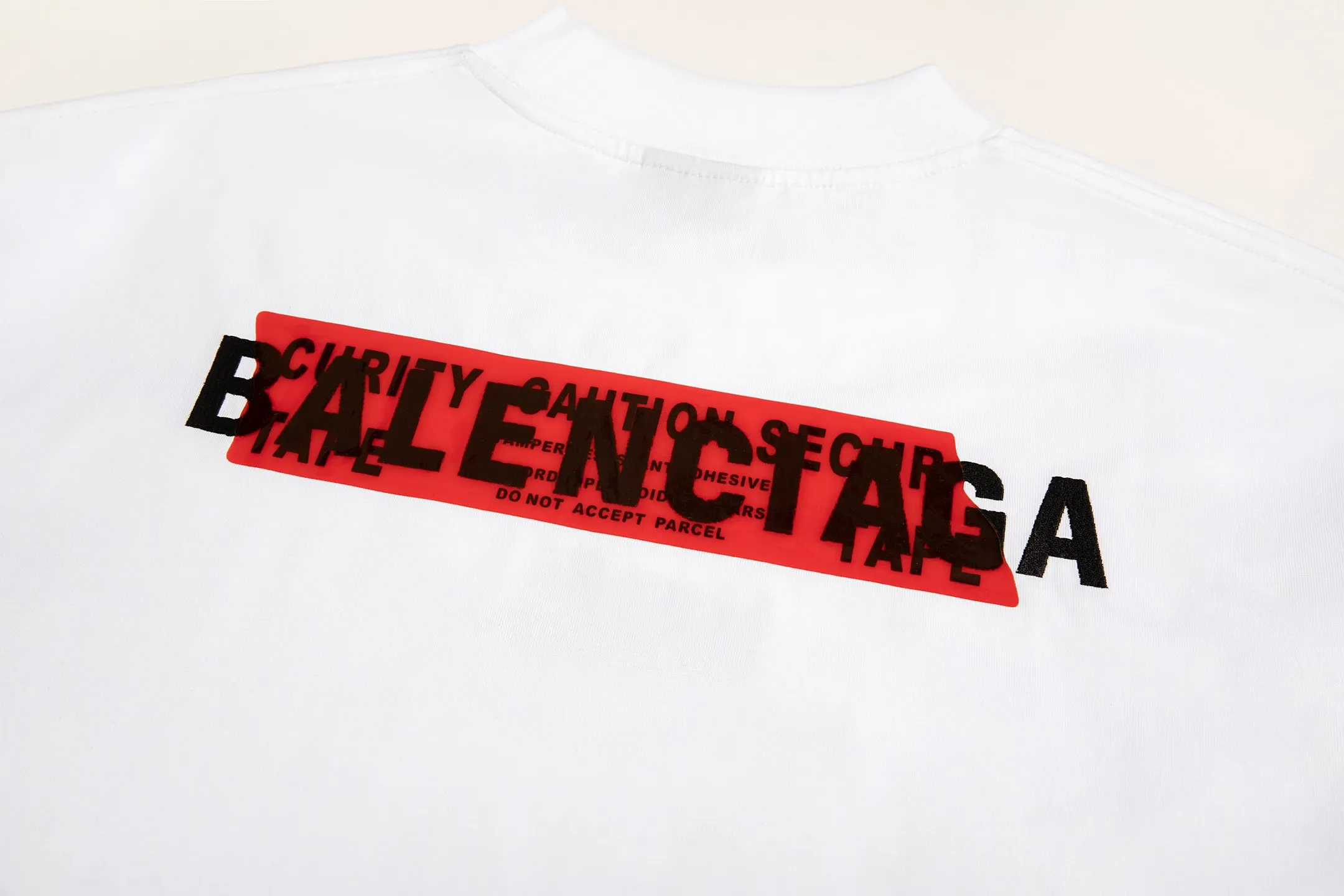 🅿️180 9201# Detail picture Top version [[BALENCIA*GA] official website quality Paris new front and back letter embroidery tape taped short-sleeved T-shirt OS version loose dropped shoulders Unisex fabric: 260 grams 100% cotton double yarn Technology: front and rear embroidery front and rear taping garment wash shaping solid color Color: black white blue floral gray Size: XS S M L