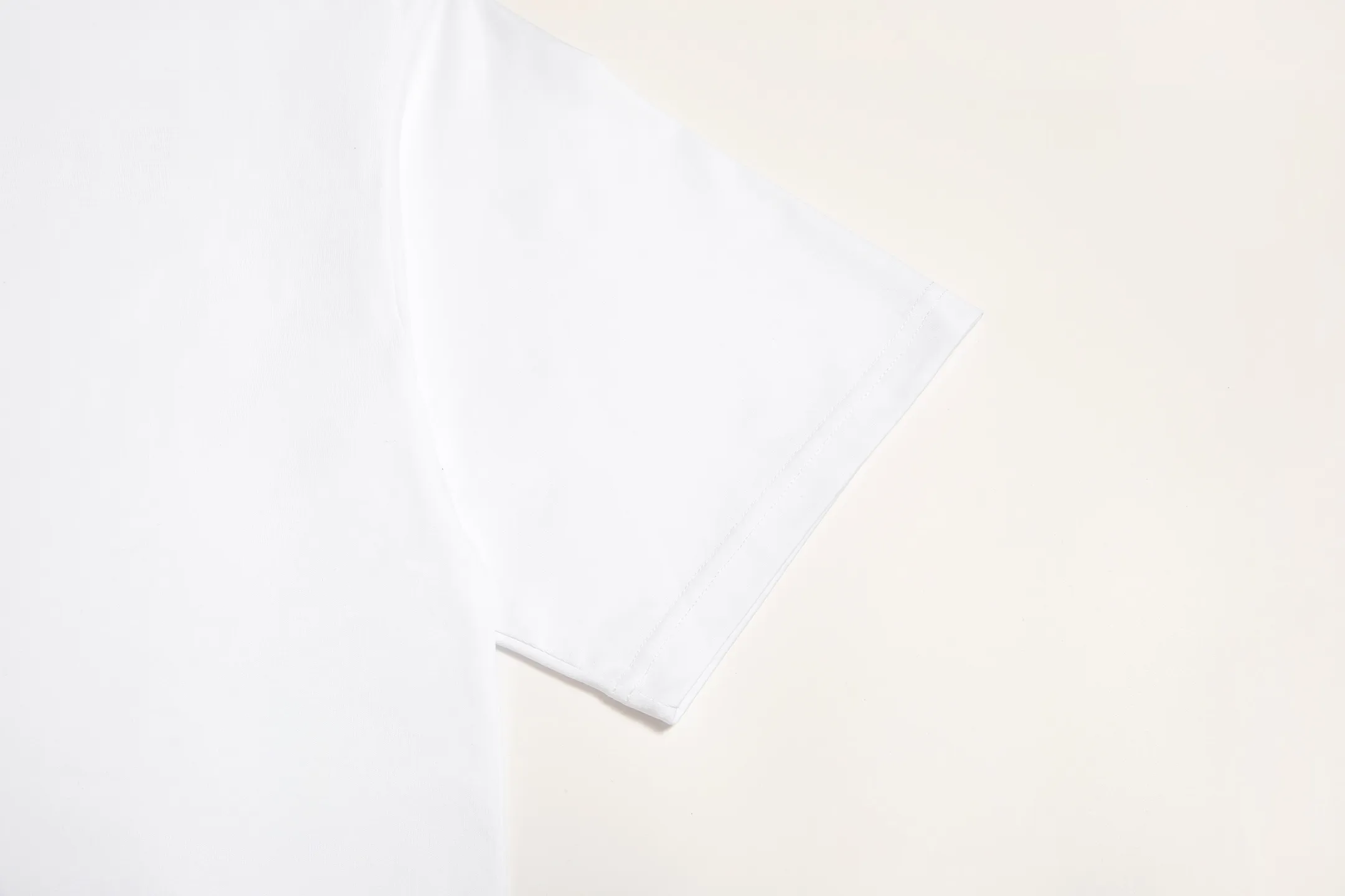 🅿️180 9201# Detail picture Top version [[BALENCIA*GA] official website quality Paris new front and back letter embroidery tape taped short-sleeved T-shirt OS version loose dropped shoulders Unisex fabric: 260 grams 100% cotton double yarn Technology: front and rear embroidery front and rear taping garment wash shaping solid color Color: black white blue floral gray Size: XS S M L