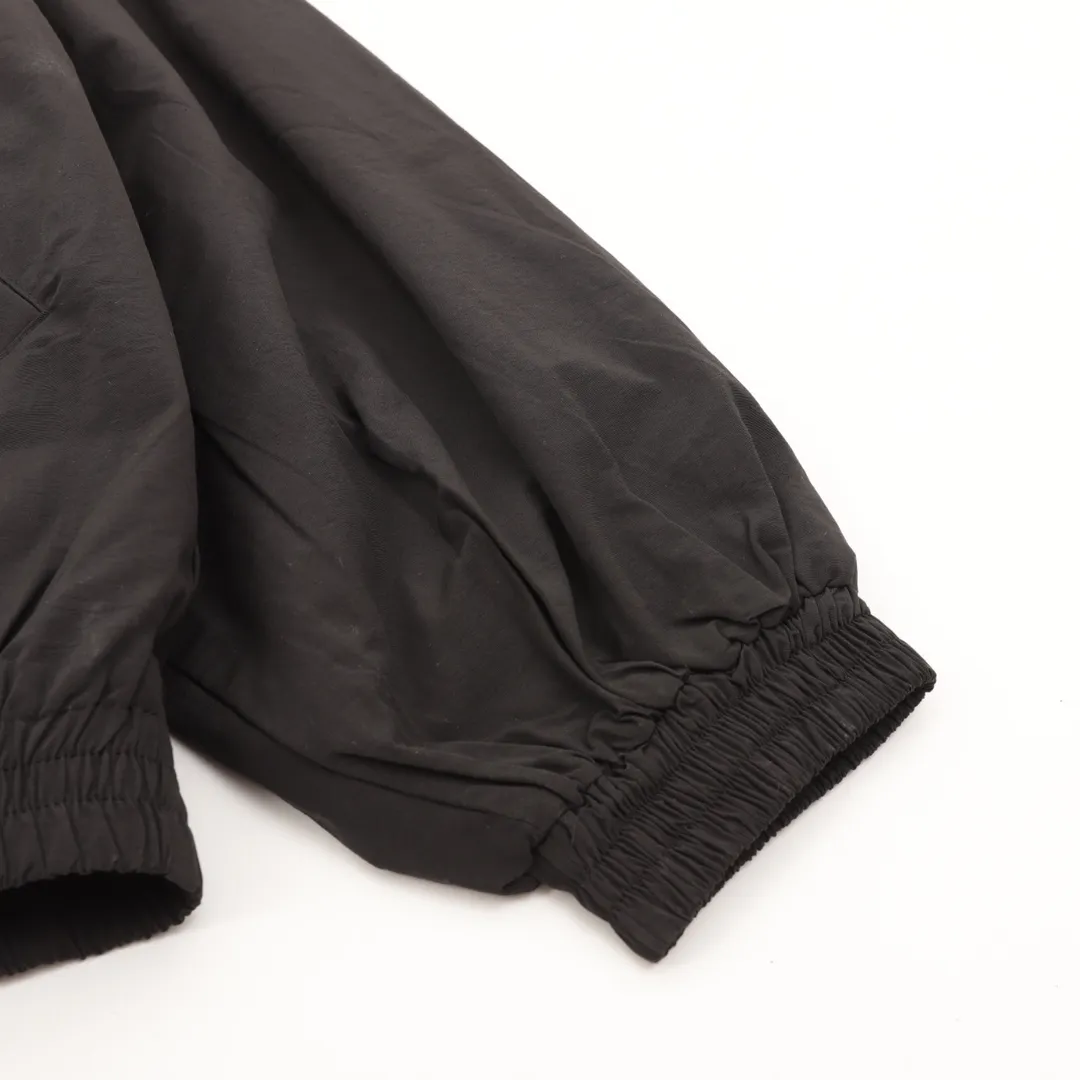 🅿️620 balenciaga/Balenciaga tape printed jacket, light luxury, a must-have item for daily commuting for men and women. Correct version welcome to compare · Made of T800 professional jacket polyester fabric · The entire fabric is pre-treated with a waterproof coating · The interior is made of three-level polyester bird's eye mesh · OS ultra-loose silhouette design · Side zipper pockets Small high stand collar design · Internal zipper hidden pocket design · Elastic waistband design at the hem · Customized molded hardware zippers Double puller design for jackets · Printing adopts Israeli Kornit digital direct printing process · Original main mark, washed tag brand packaging SIZE: S-L