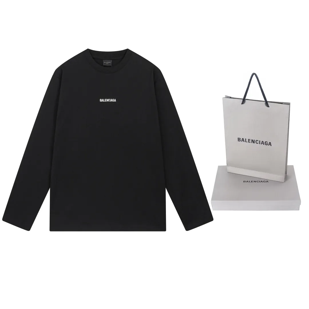 🅿️210 Real photos [Top version. Official website quality] BALENCI*GA/Paris #Classic style. Classic letter embroidered long-sleeved T-shirt on the front and back #2024 spring and autumn brick cabinet synchronization.                       The fabric is made of Paris ZP custom-woven and dyed cotton double yarn, weighing 260 grams. The cloth surface is clean. The cloth pattern is clear, soft and comfortable. The threads are dyed with no color difference. The classic letters are embroidered with an imported embroidery machine. The letters are clear and the effect is three-dimensional, restoring the brick cabinet. The version adopts the OS loose shoulder style. The same style for men and women. Coding: BL235067 Color: black, white, smoke gray Size: XS S M L
