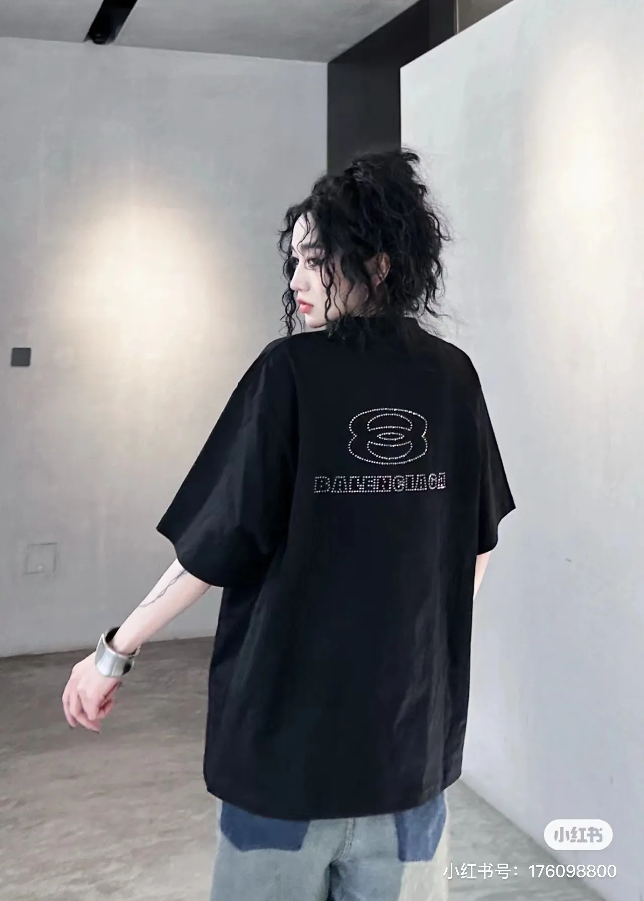 Model picture