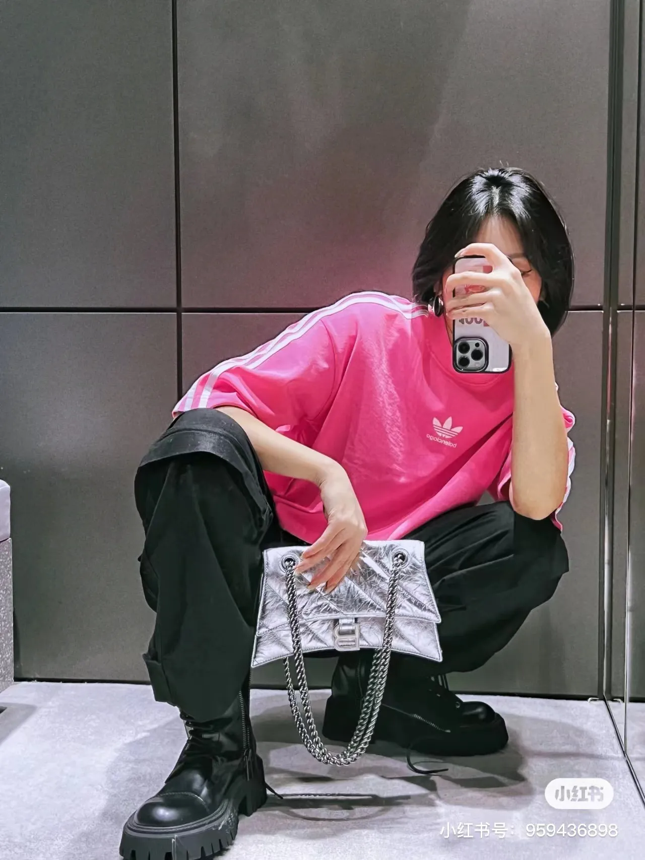 Model picture