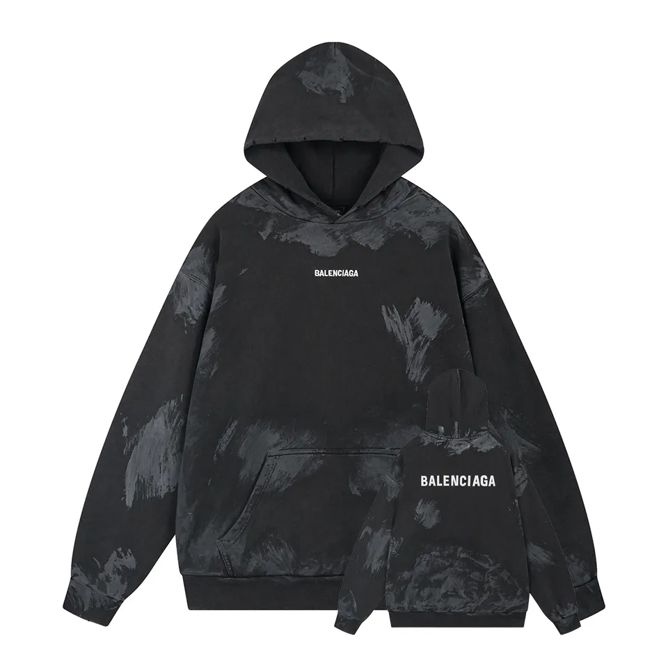 🅿️420 - BALENCI*GA Paris hand-painted graffiti lettering hooded sweatshirt. The front and back patterns are finely embroidered by imported Tajima embroidery machines. Growth washed and aged. Hand-painted graffiti by hand-made masters. Customized matching hardware. Overweight craftsmanship. Clear letters. Three-dimensional effect. Exclusively pattern-woven and dyed 460g fabric. Threads are dyed in the same vat with zero color difference. Brick cabinet synchronization. Welcome to compare. Same style for men and women -Color: washed black -SIZE: Xs S M L style number 8977#