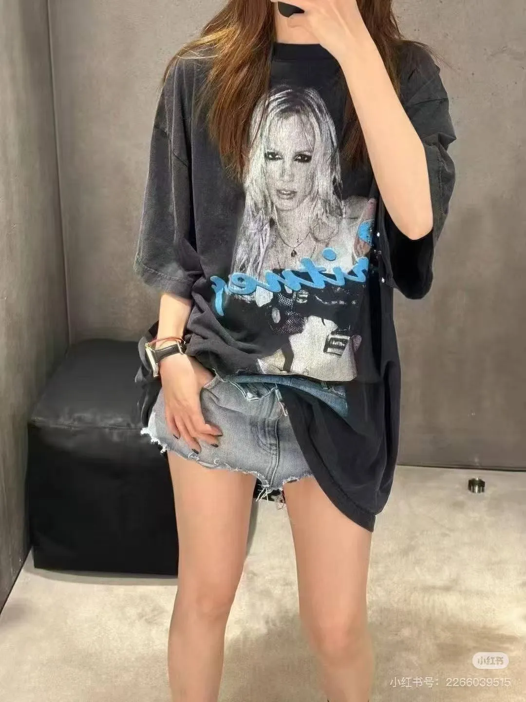 Model picture