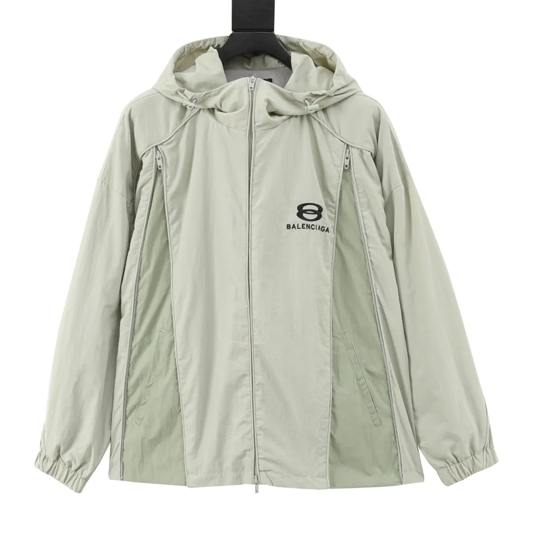 🅿️570 Balenciaga/Balenciaga letter embroidery zipper hooded jacket Embroidery: straight lines, smooth curves; neat stitches, no jagged edges; embroidery surface is flat, silk strands are not skewed; needle spacing is consistent, no bottom is exposed, no overlap; embroidery surface is smooth, without ink marks and other stains. Advanced imported embroidery machines are used to ensure the quality of each customer's logo embroidery. Fabric: Made of 26-count combed cotton + 10-count 100% cotton, with a weight of 140G. The fabric uses high-quality domestic Xinjiang cotton yarn. Xinjiang cotton is recognized as a superior material among domestic cotton. The fabric is woven using the internationally recognized Fukuhara knitting machine. The fabric has clear texture, good resilience, strong wrinkle resistance, good abrasion resistance and breathability. It is close to the skin, not easy to loosen and has a long-lasting wide effect. The fabric has good gloss, strength and wear resistance, small shrinkage and a good skeleton feel. The pure cotton cloth is produced by air flow liquid cylinder. The environmentally friendly dyeing meets the national first-class product requirements. It is not easy to fade and is not prone to creases and claw marks. It can be worn all year round: the sewing machine needle uses No. 9 round-head needles, which will not puncture or break the fibers of the fabric, and the thread density is 3CM/14 needles, which is tight, not loose, and not sparse; the sewing thread uses imported oil-proof treated thread, and there will be no oil stains; the car is an imported car with a silver sword and a knife, which does not eat or leave any cloth. It has a full sense of high brand quality! size：XS-L