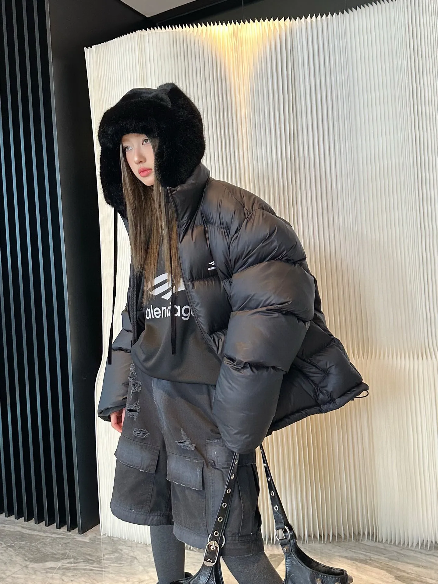 Balenciaga / Balenciaga 3B laser down jacket upper body information pictureℹ️