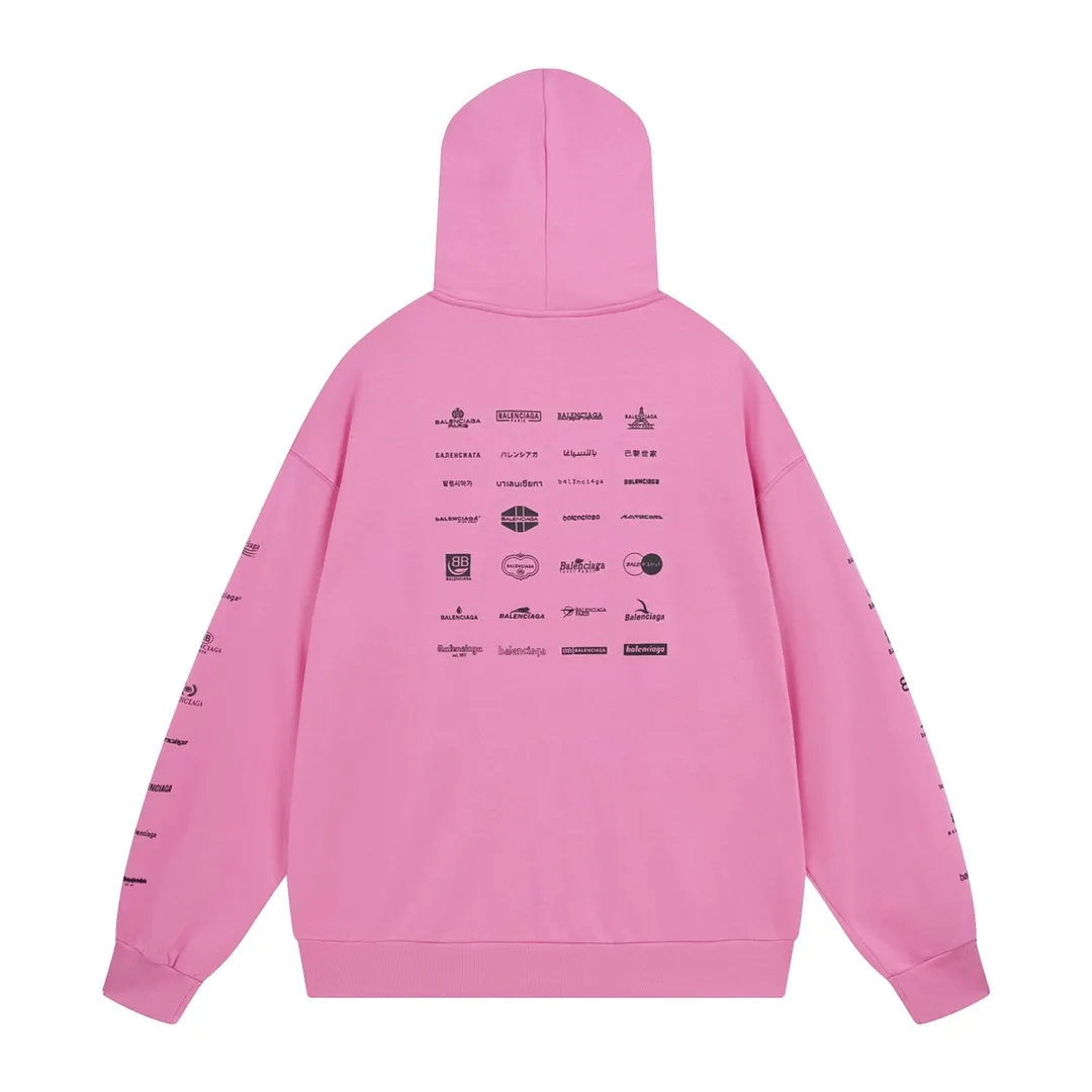 🅿️300 Detailed picture [Top version. Official website quality] BALENCI*GA/Paris BALENCI*GA#2023 spring and summer new style, long-sleeved sweatshirt with classic LOGO printed all over it. 2023 autumn and winter new product. Brick cabinet synchronization. The fabric is made of Paris ZP custom-woven and dyed cotton double yarn sweatshirt. The weight is 450 grams, the cloth surface is clean. The cloth texture is clear. Soft and comfortable. Good color fastness. Not easy to change color. The threads are woven and dyed with no color difference. The printing uses imported environmentally friendly rubber paddles, precision stencils, fine LOGO letters, clear letters, no burrs, and a three-dimensional effect. Restore brick cabinet. The version adopts OS loose shoulder style. Same style for men and women. Code: BL238002 Color: black, beige, pink, smoke gray. Size: XS S M L