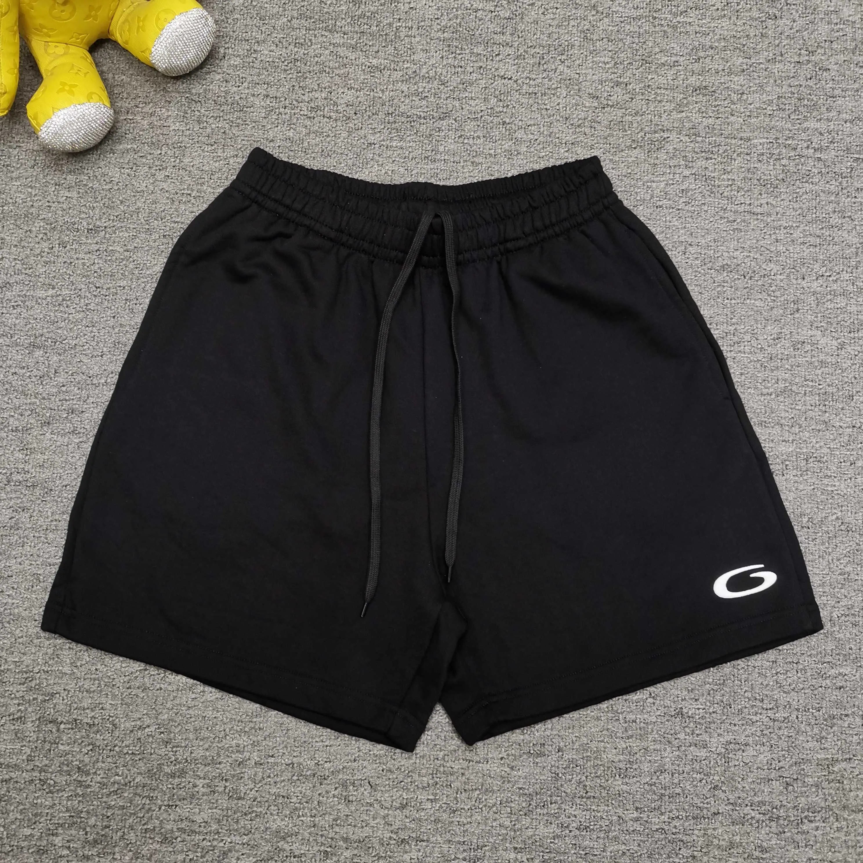 [Top version. Official website quality] BALENCI*GA/Paris co-branded Lamborghini shorts. Embroidery on the front and left, double-layer mesh lining, and multi-position hem shorts. Extra heavy craftsmanship. SS25 latest model. Research and development at the first time, different market currencies. Comparisons welcome. The fabric is made of custom-woven sports fabric that absorbs moisture and is comfortable and dry. Whether you are doing sports or fitness or going out on the street every day, you can easily become the center of attention. Weight 180 grams. The embroidery is done using imported Tajima embroidery machines. The pattern letters are clear, three-dimensional and without burrs. Different market currencies. Comparisons welcome. The version adopts a loose version. The same style for men and women. Color: Black Size: XS S M L P290