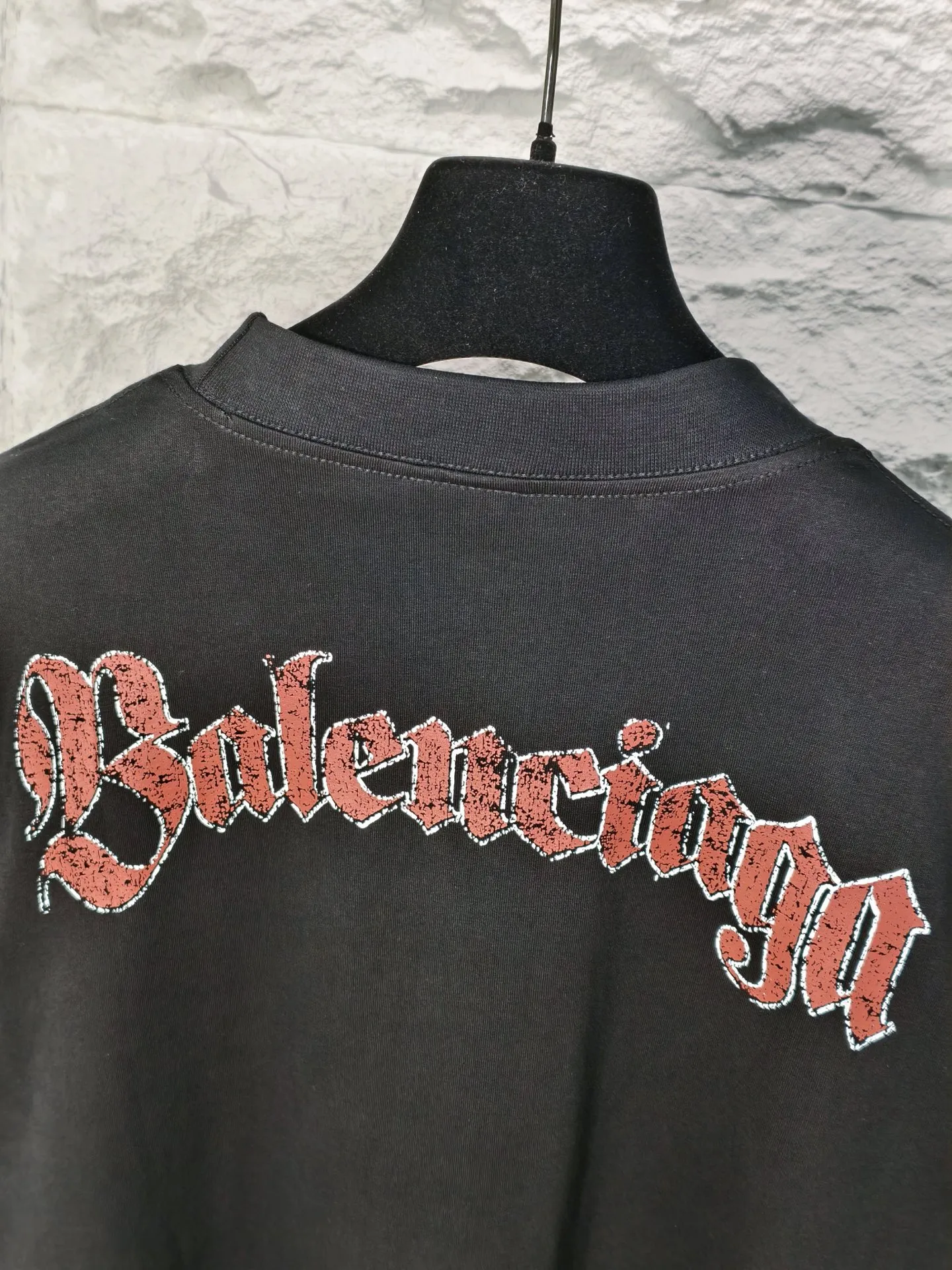 🅿️190 9208# Actual photo top version [[BALENCIA*GA] official website quality Paris new front and rear letter badge icon LOGO printed short-sleeved T-shirt OS version loose dropped shoulders Unisex style Fabric: 260g 100% cotton double yarn Technology: front and rear digital direct printing Garment washing Shape solid color Color: black off-white Size: XS S M L