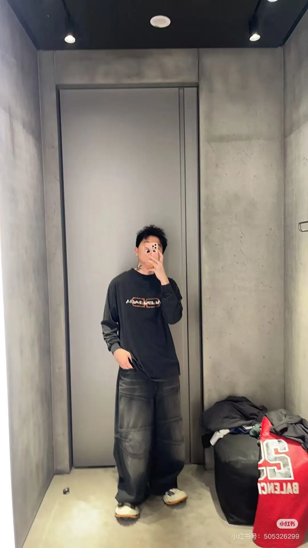 Model picture