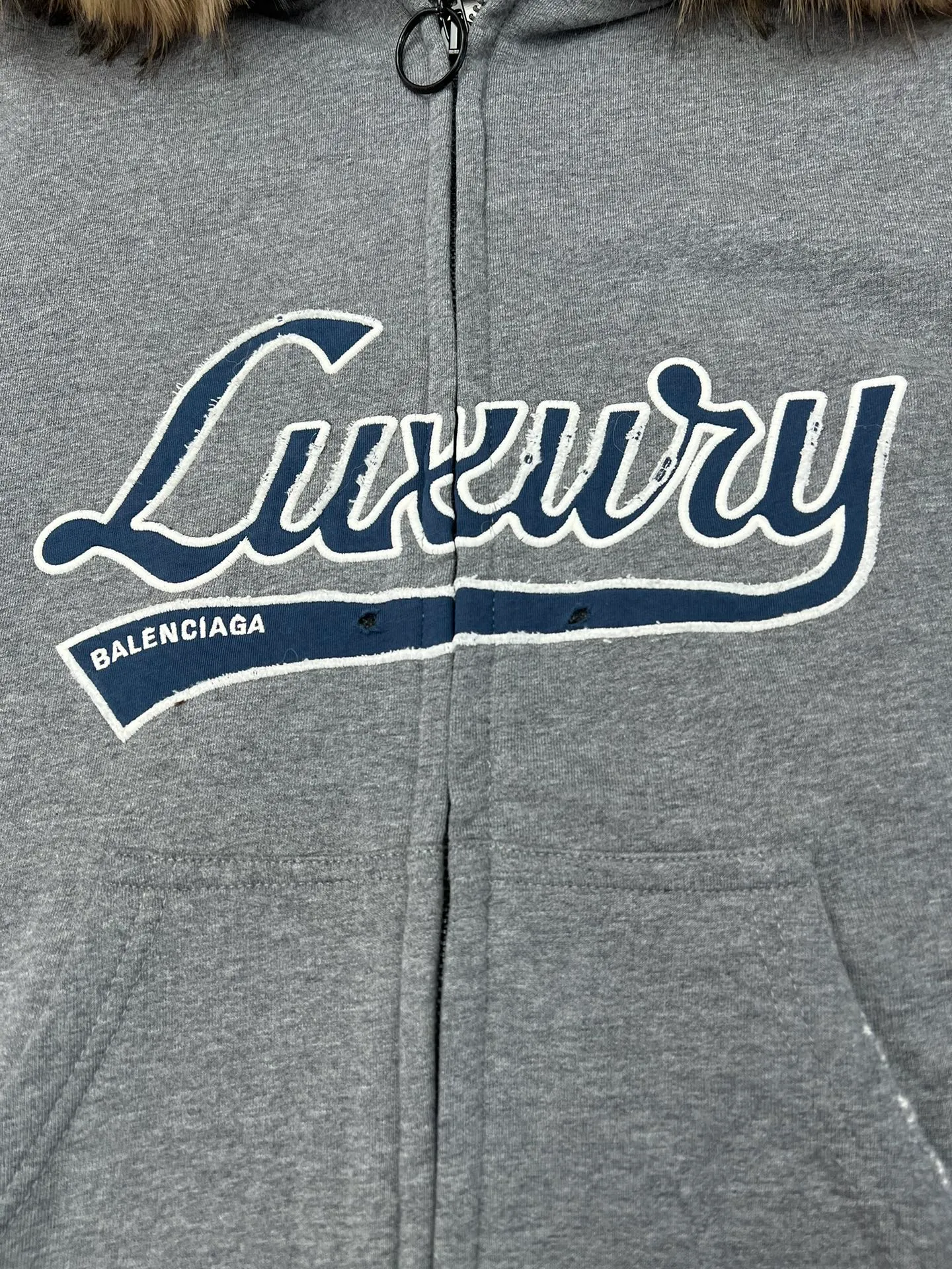 🅿️700 Paris 25ss new LUXURY SCRIPT silhouette zipper hooded sweatshirt Luxury Script dark gray and blue silhouette zipper hooded sweatshirt, debuted in Balenciaga 2025 winter series Look 40. Size: XS.S.M.L.