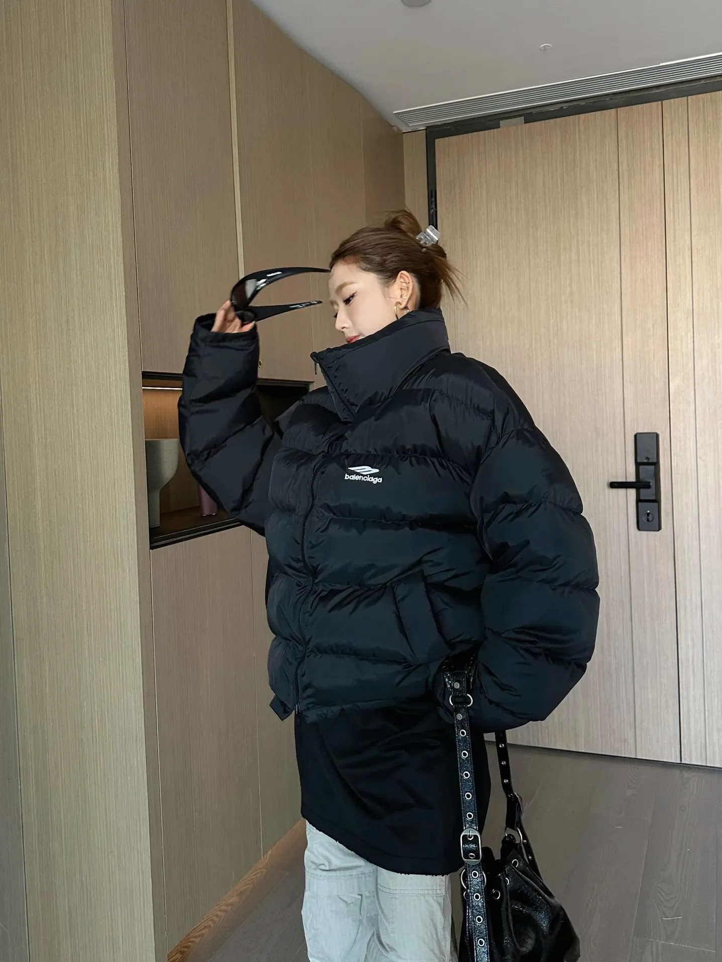 Balenciaga / Balenciaga Reversible Black and White Down Jacket Upper Body Information Pictureℹ️