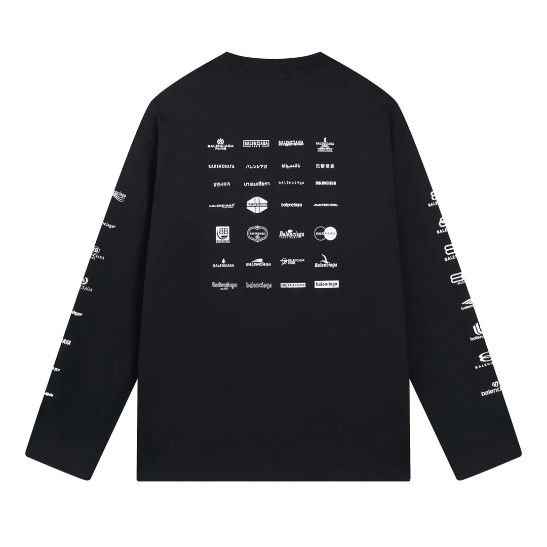 🅿️200 real photos [Top version. Official website quality] BALENCI*GA/Paris BALENCI*GA# 2024 spring and summer new style, printed with classic LOGO collection long-sleeved T-shirt. 2024 spring and summer new product. Brick cabinet synchronization. Welcome to compare. The fabric is made of Paris ZP custom-woven and dyed 100% cotton double yarn compact cotton. The weight is 260 grams, the cloth surface is clean, the cloth texture is clear, soft and comfortable. The color fastness is good. It is not easy to change color. The threads are woven and dyed with no color difference. The printing uses imported environmentally friendly rubber paddles, precision stencils, fine LOGO letters, clear letters, no burrs, and a three-dimensional effect. Restore brick cabinet. The version adopts OS loose shoulder style. Same style for men and women. Code: BL225005 Color: black, beige, pink, smoky gray, white Size: XS S M L