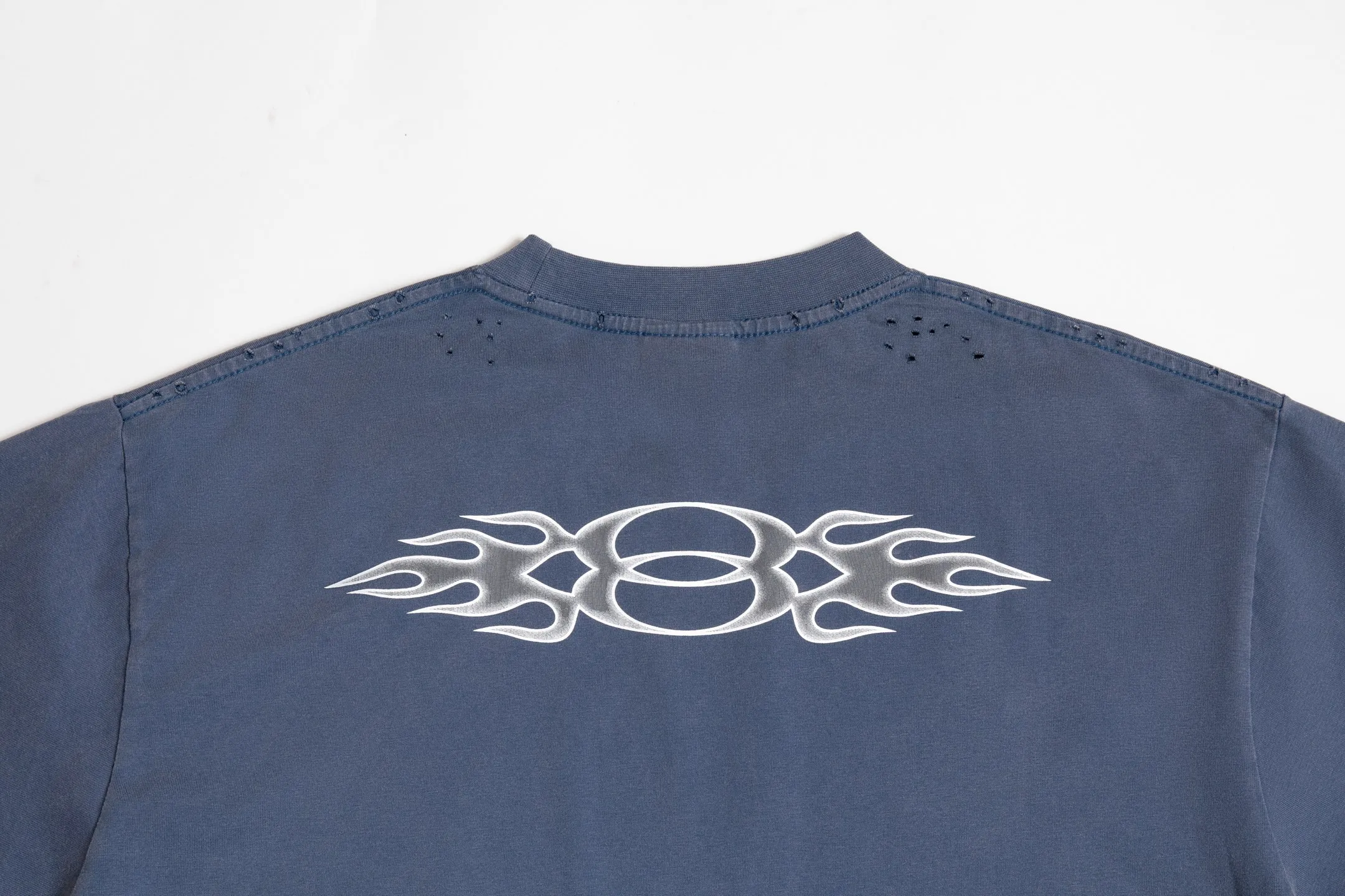 🅿️190 9145# Detailed picture Top version [[BALENCIA*GA] official website quality Paris new double-ring flame torch direct injection printed washed and distressed short-sleeved T-shirt OS version Loose dropped shoulders Unisex fabric: 260 grams 100% cotton double yarn Process: front and rear panels left and right sleeve printing Garment washed worn distressed fixed color Color: washed black washed blue Size: XS S M L