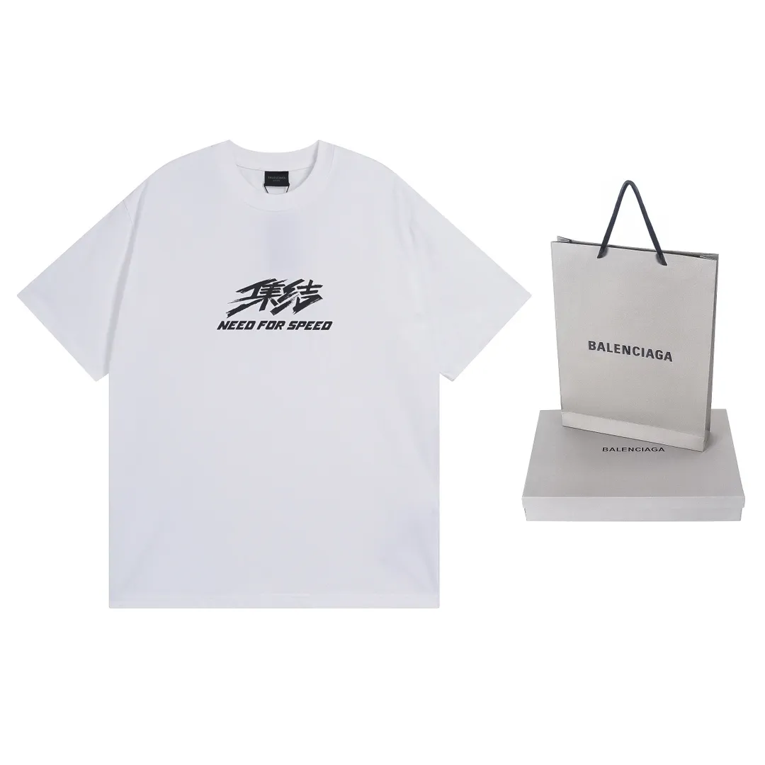 🅿️190 real photos [Top version. Official website quality] BALENCI*GA/Paris. SS24 new Balenciaga/Need for Speed: Assembled cooperation series. Front and rear direct-injection printed long-sleeved T-shirts. Brick cabinet synchronization. Genuine product developed at the first time, happy to print and compare! The fabric is made of Paris ZP custom-woven and dyed cotton double yarn. Weighing 260 grams, the cloth surface is clean. The cloth pattern is clear, soft and comfortable. The threads are dyed with no color difference. The printing is made of environmentally friendly imported materials with direct inkjet printing. The pattern letters are clear and the effect is three-dimensional. The version adopts OS loose shoulder style. Same style for men and women. Coding: BL223600 Color: black, white Size: XS S M L