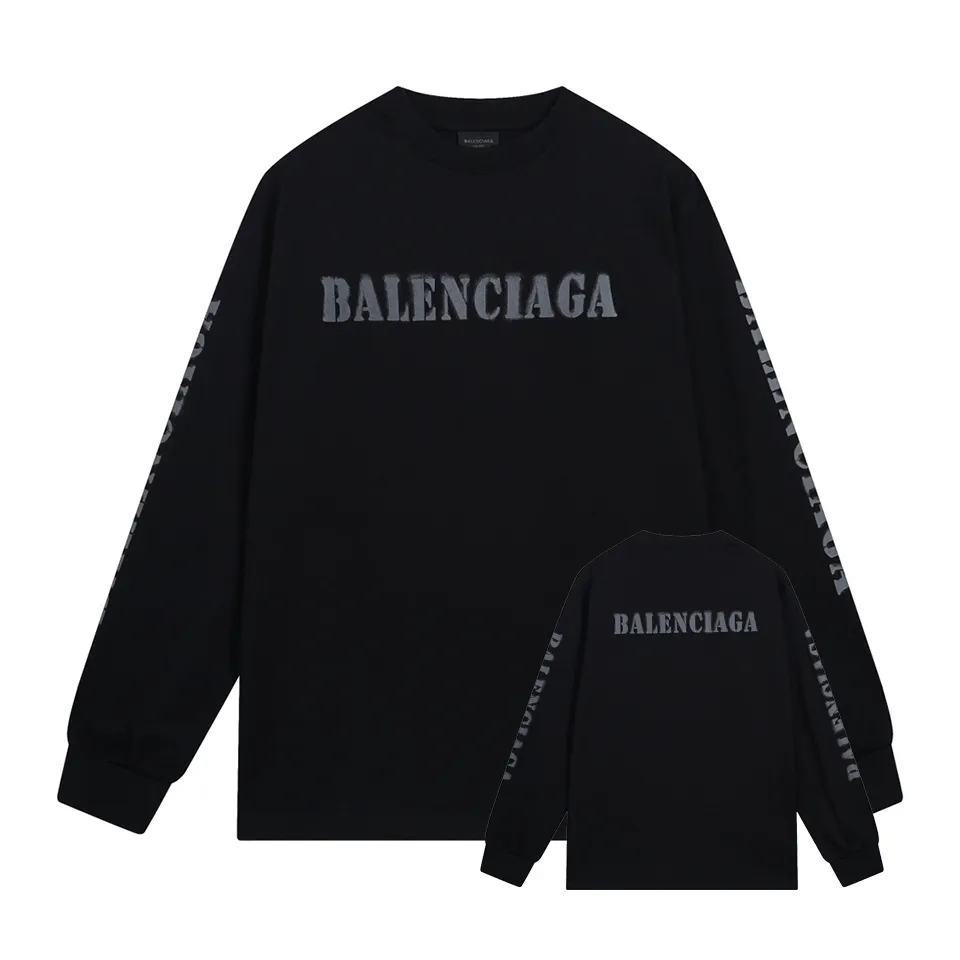 🅿️250 BALENCI*GA Paris blurred letter logo printed distressed long sleeves. The fabric is made of Paris custom-woven and dyed double-yarn pure cotton. The weight is 280g. The thread is custom-woven and dyed without color difference before and after. The printing uses environmentally friendly imported materials and printing dot direct injection technology. Two high-temperature setting washes. os dropped shoulders and loose version. Same style for men and women -Color: black, off-white -SIZE: XS S M L Style No. 8605#